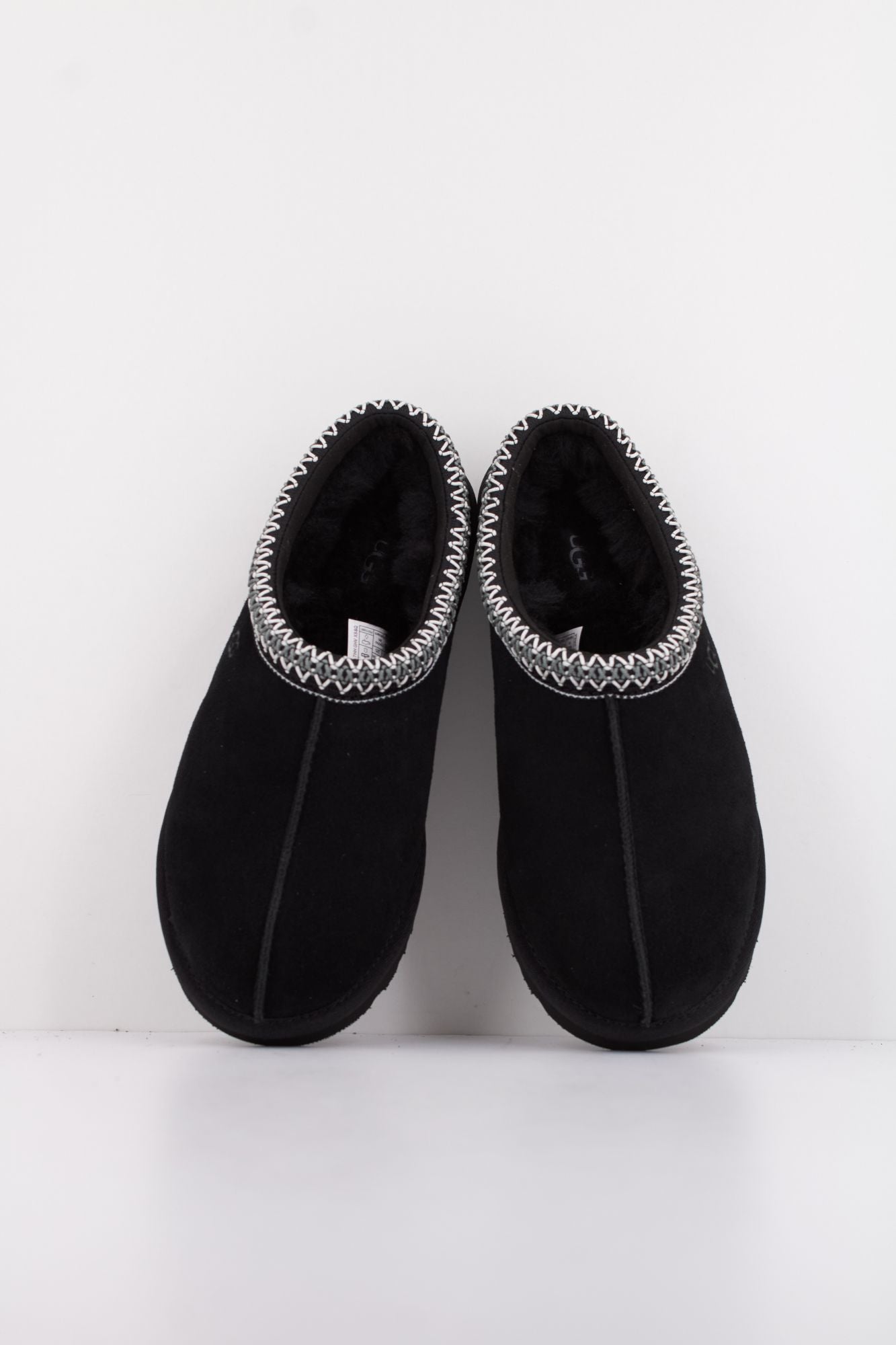 UGG W TASMAN II en color NEGRO (3)