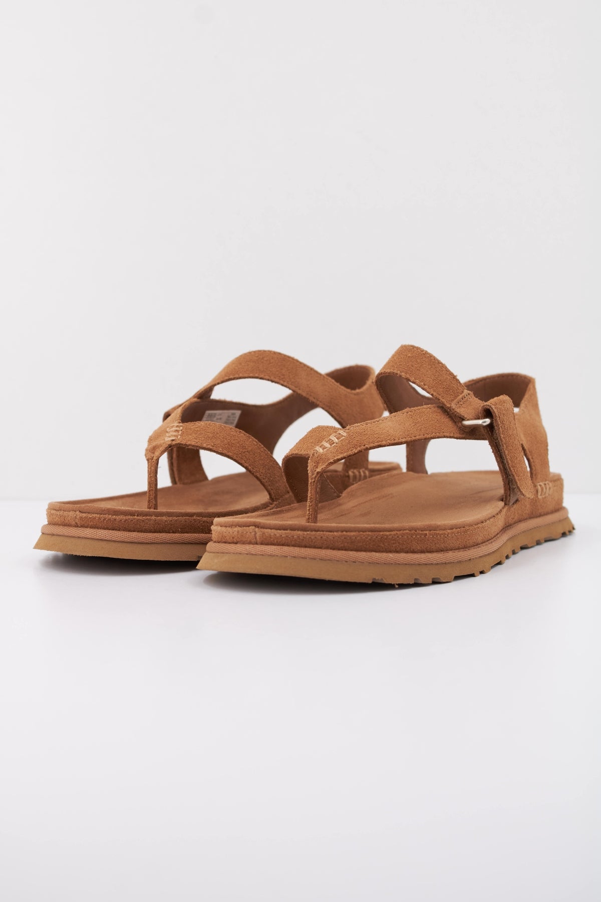 UGG W GOLDENGAZE TOE POST en color MARRON (2)