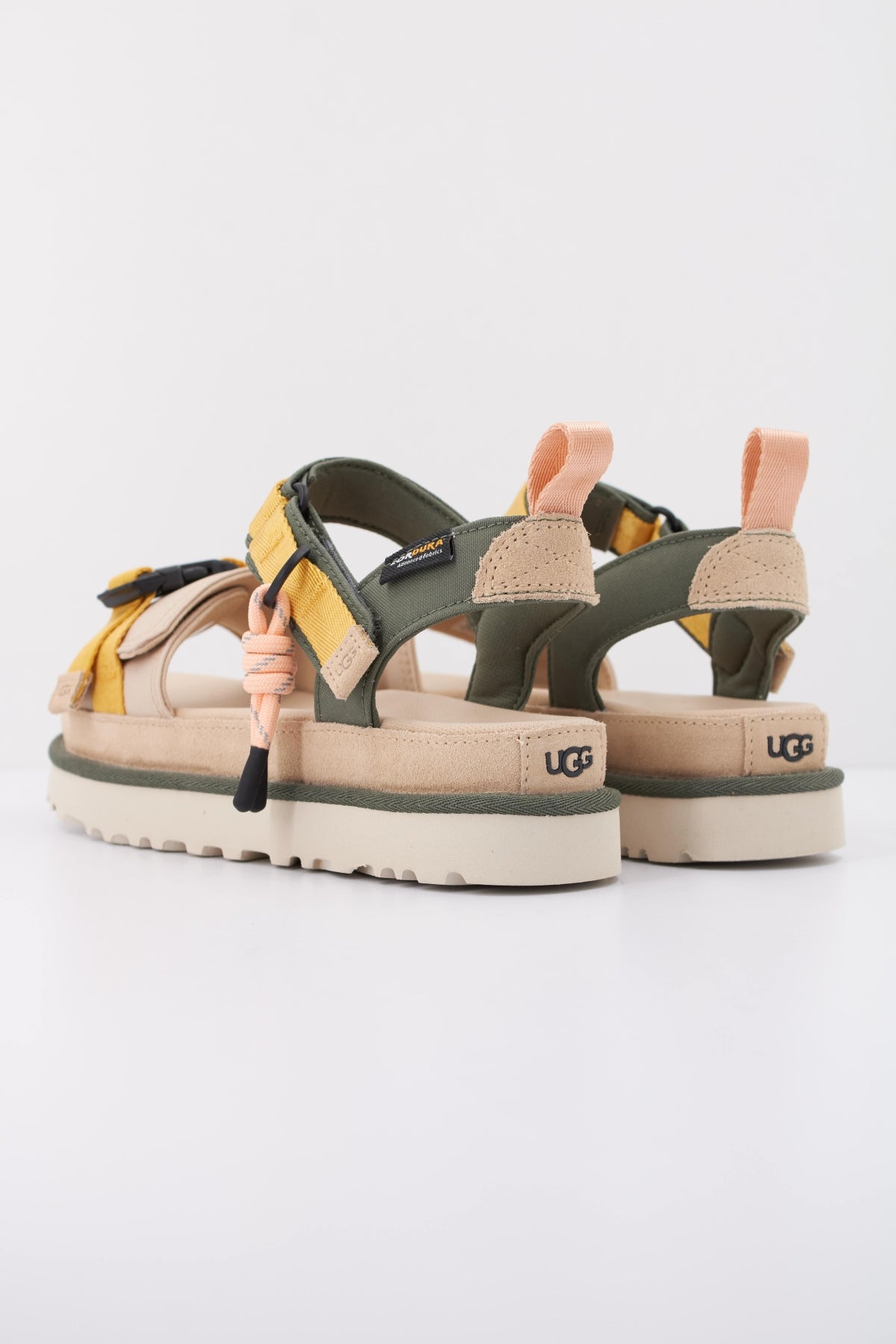 UGG W GOLDENSTAR WILDWOOD en color BEIS (4)