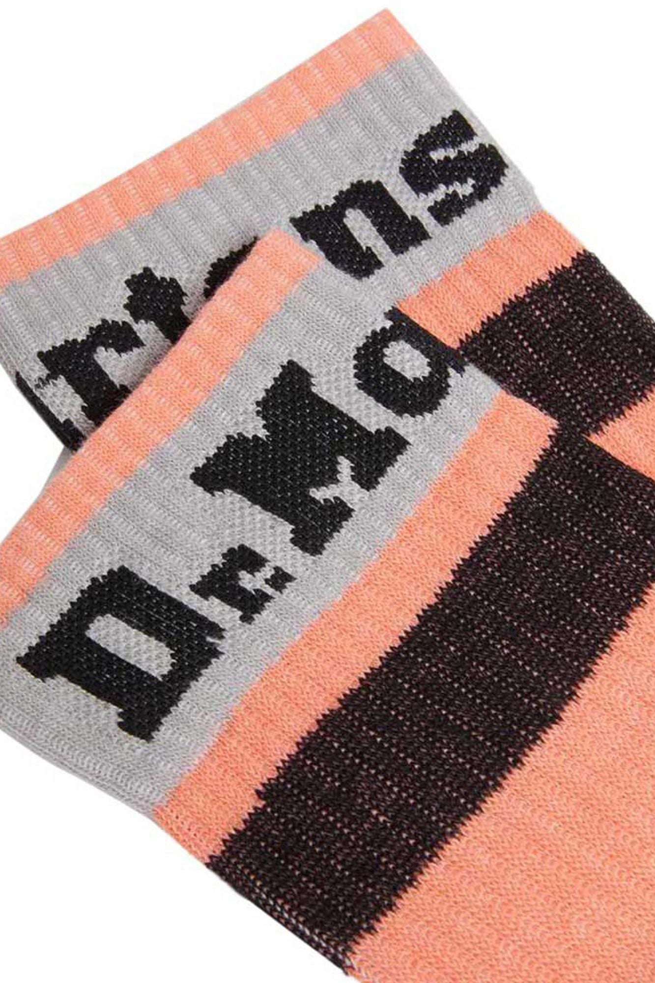 DR. MARTENS ATHLETIC LOGO SOCK en color NARANJA (2)