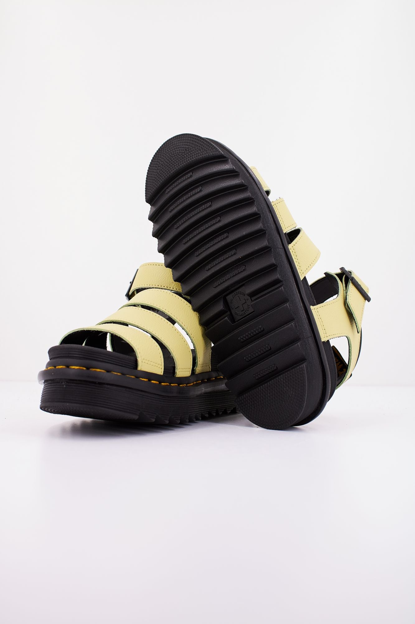 DR. MARTENS BLAIRE en color VERDE (4)