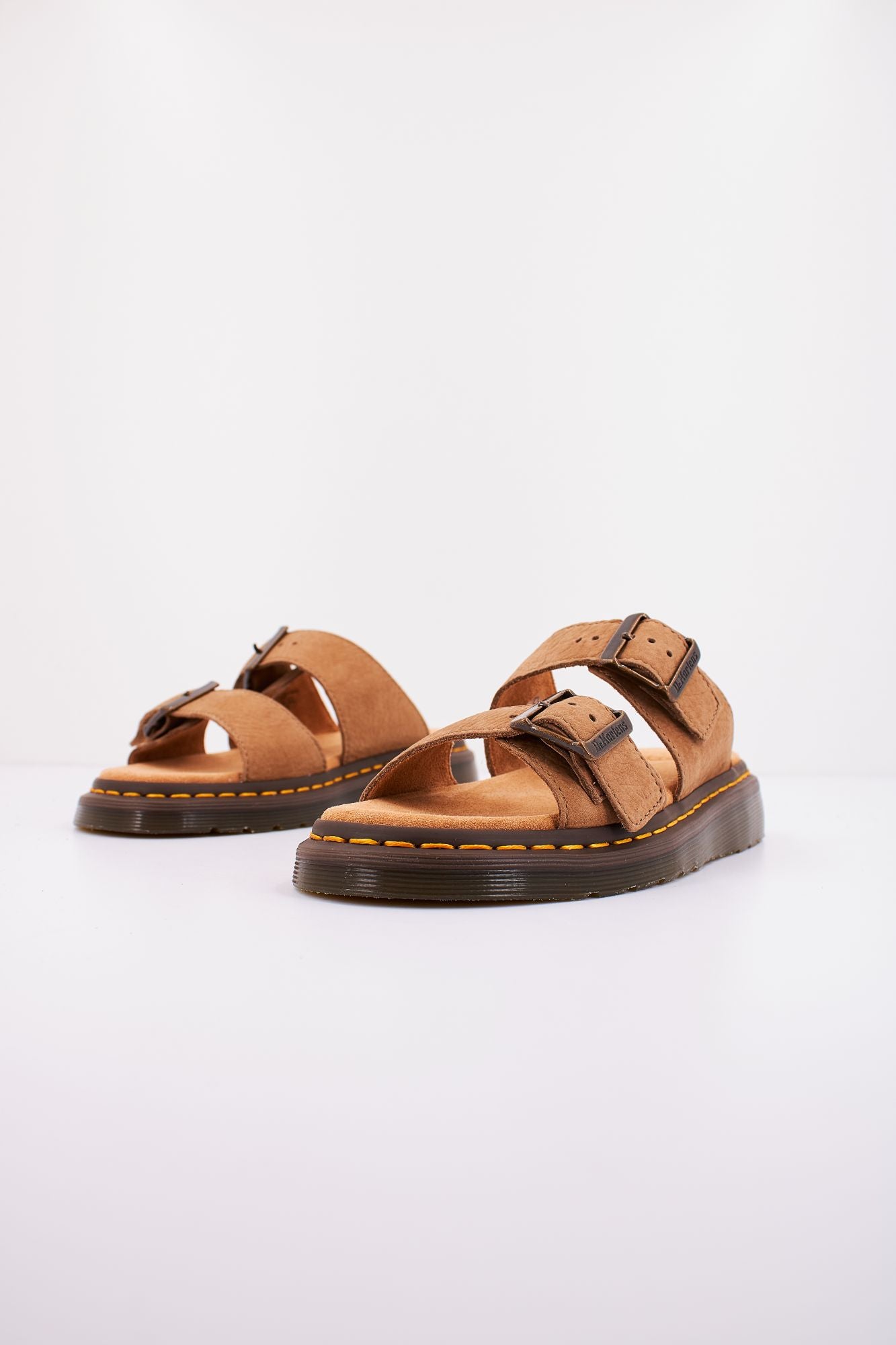 DR. MARTENS JOSEF en color MARRON (2)