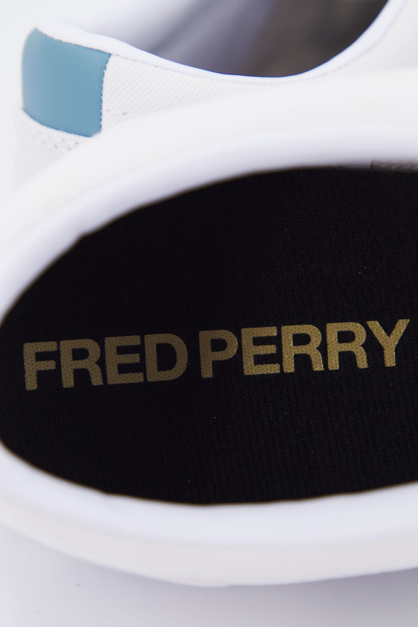 FRED PERRY BASELINE TWILL en color BLANCO (4)