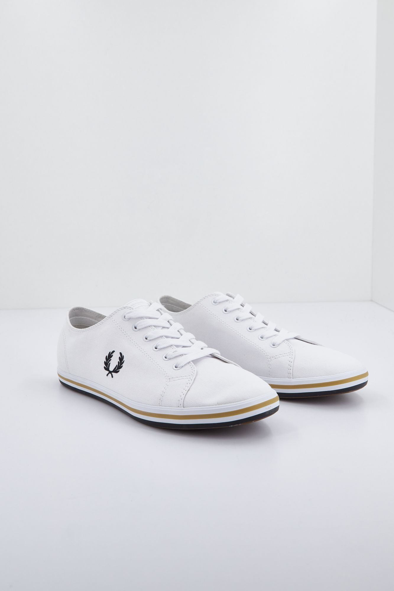 FRED PERRY KINGSTON TWILL en color BLANCO (1)