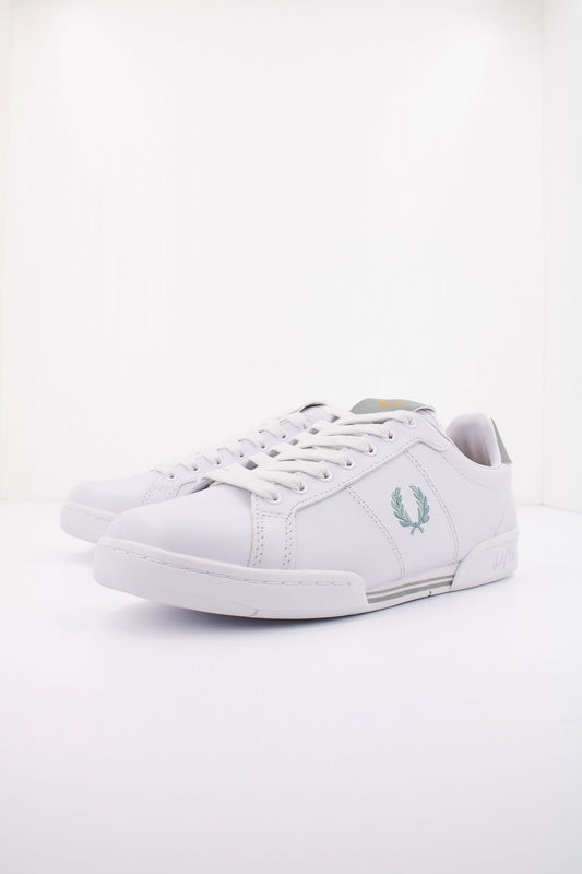 FRED PERRY B722 LEATHER en color BLANCO (2)