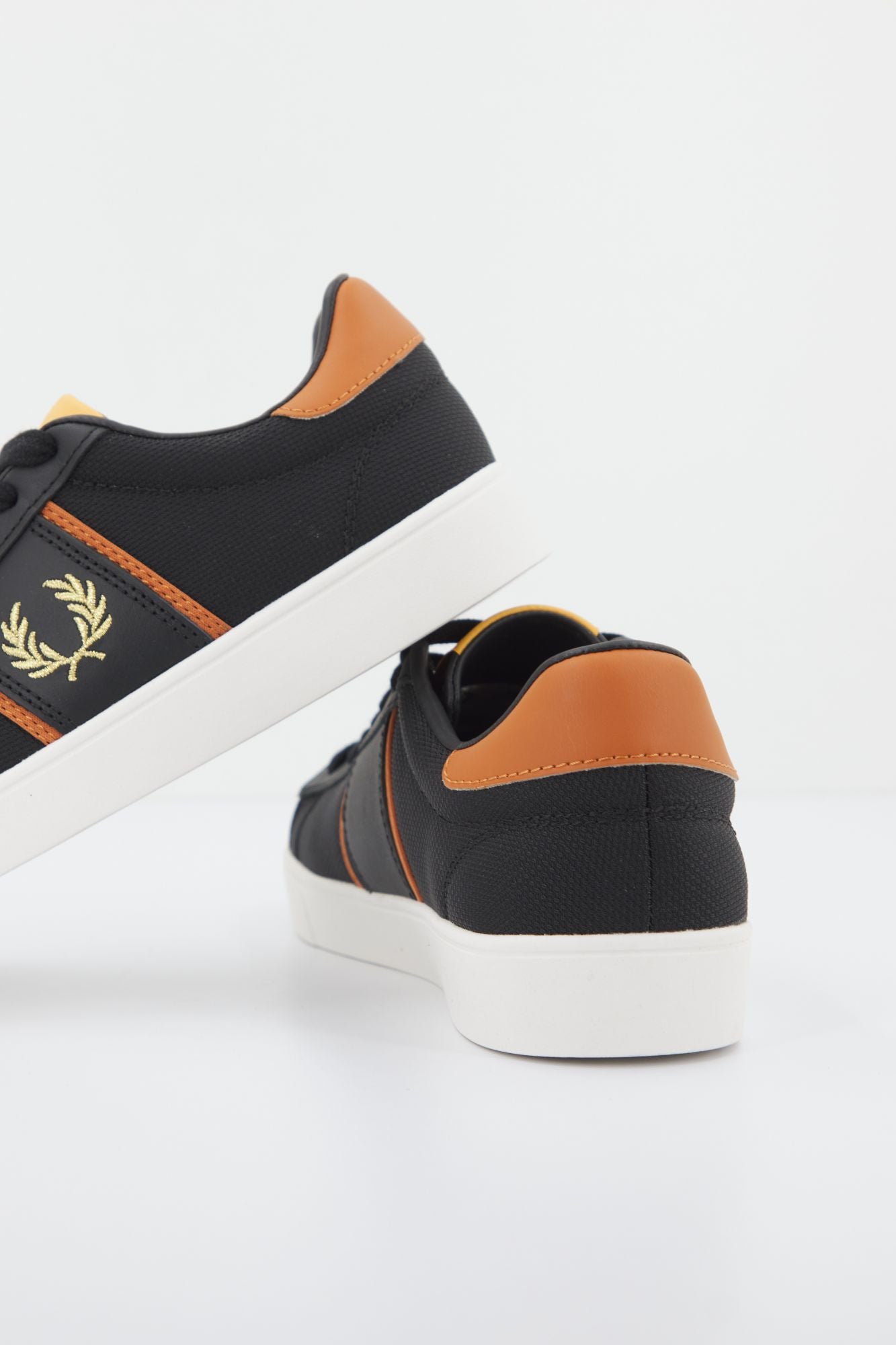 FRED PERRY SPENCER TEXTURED PL en color NEGRO (4)