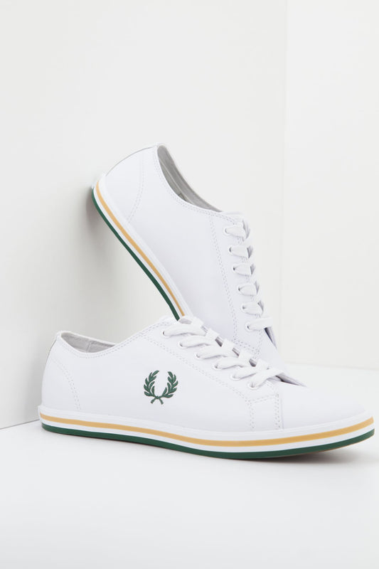 FRED PERRY KINGSTON LEATHER en color BLANCO (1)