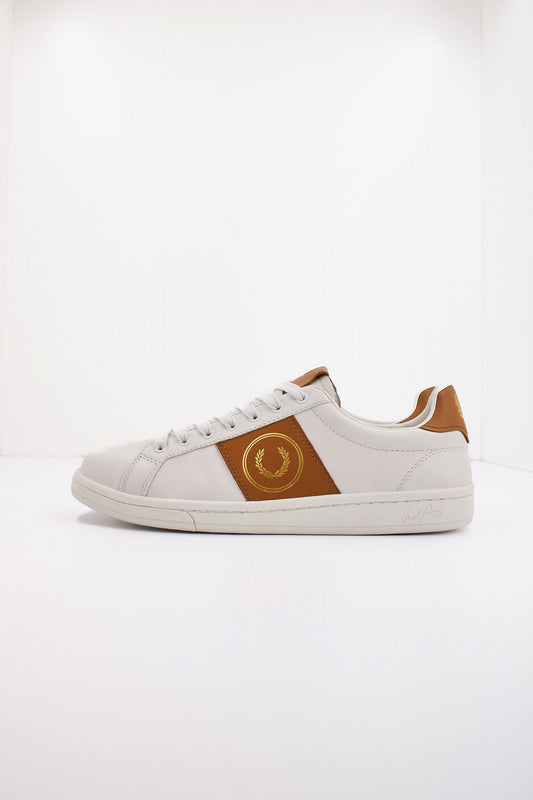FRED PERRY B721 LEATHER/BRANDE en color BLANCO (1)