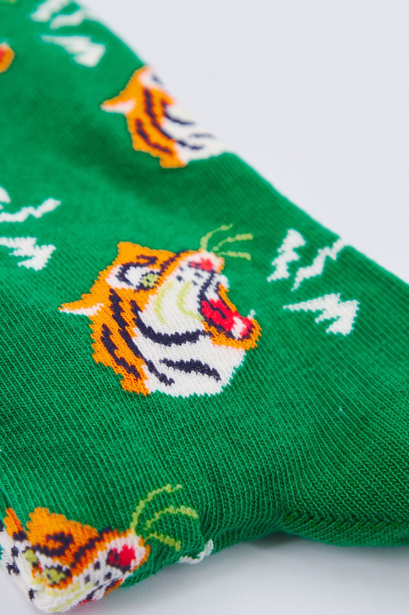 HAPPY SOCKS TIG01 7300 en color VERDE (4)