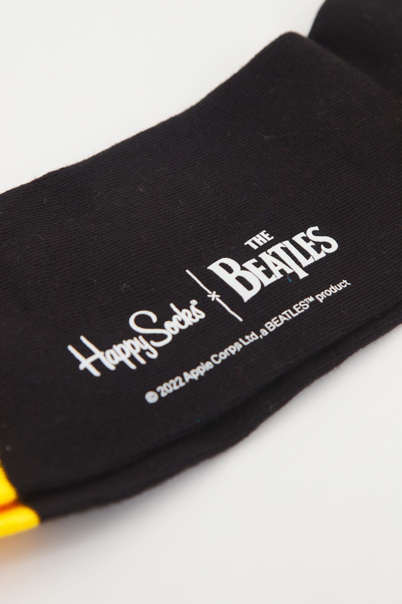 HAPPY SOCKS BEATLES en color NEGRO (4)