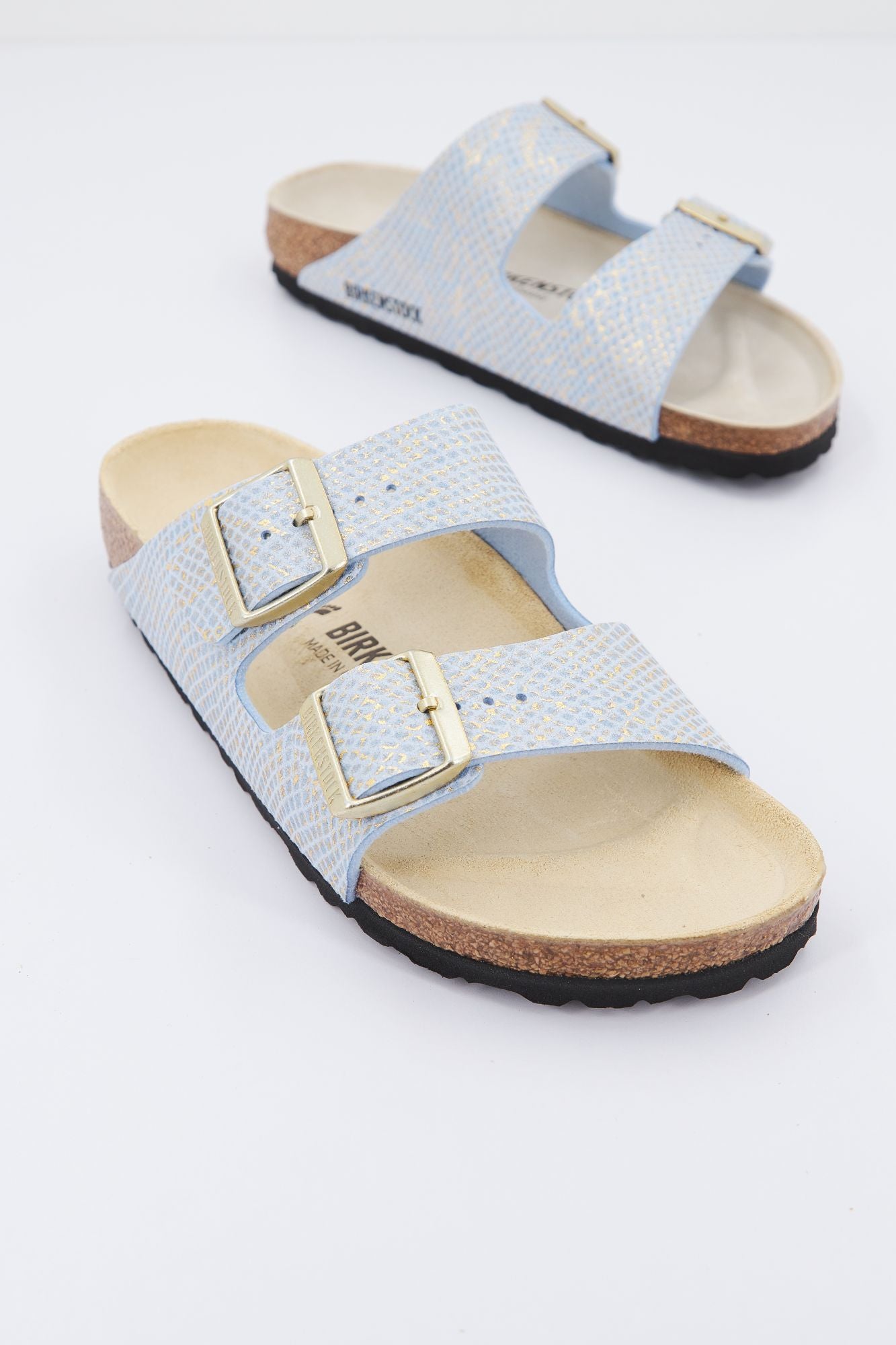 BIRKENSTOCK ARIZONA MF en color AZUL (1)