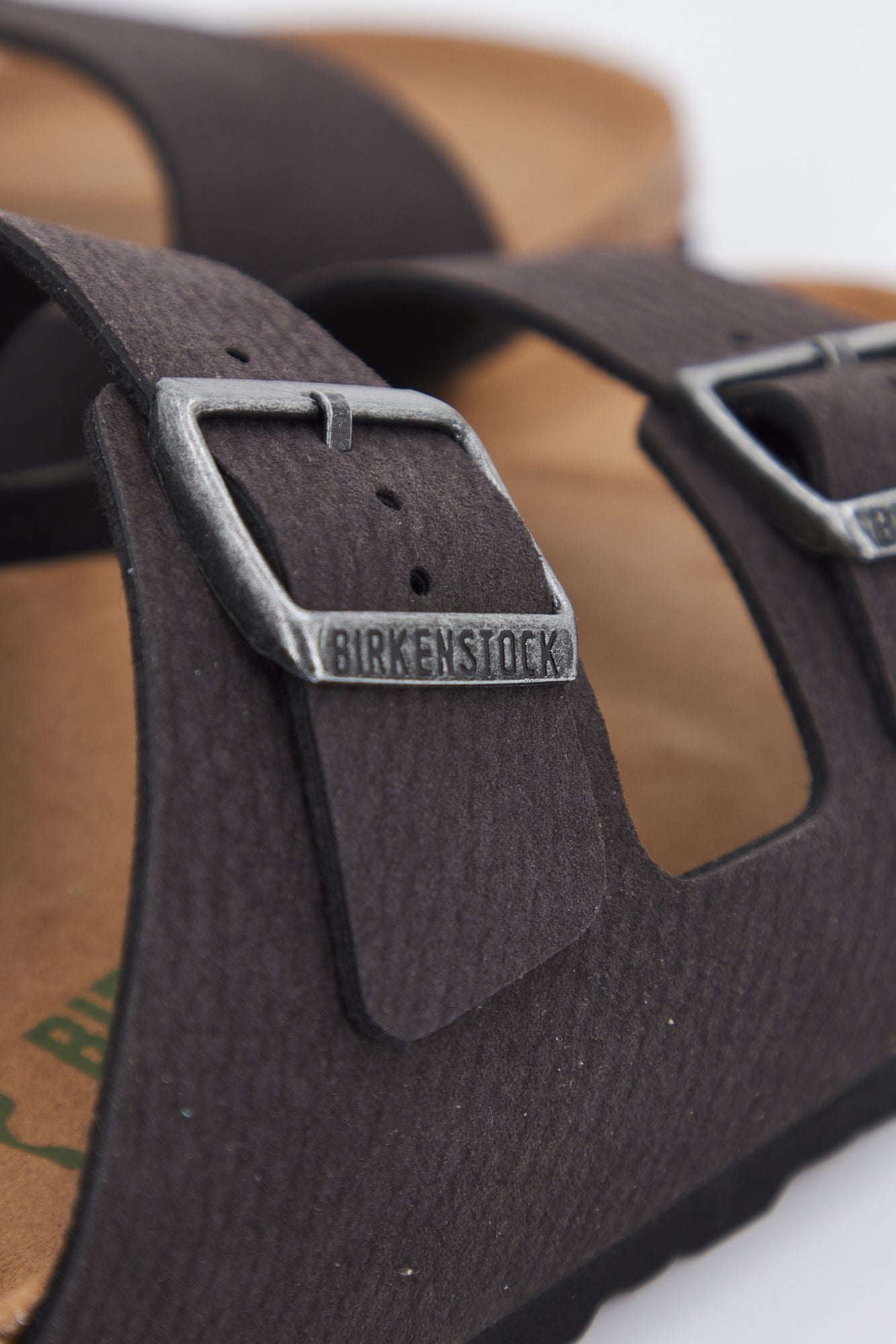 BIRKENSTOCK ARIZONA MF DESERT en color NEGRO (3)