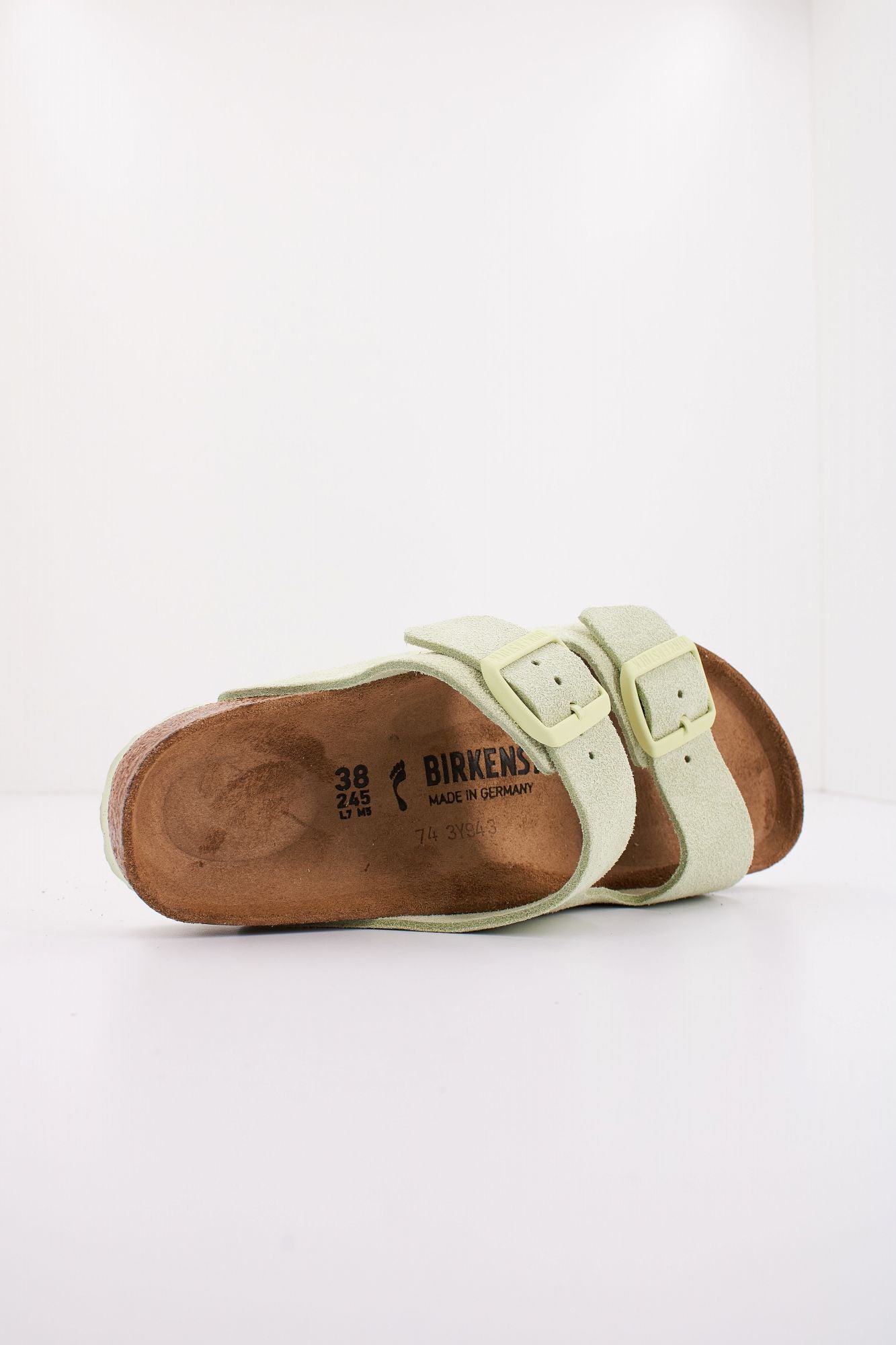 BIRKENSTOCK ARIZONA SUEDE LEATHER en color VERDE (4)