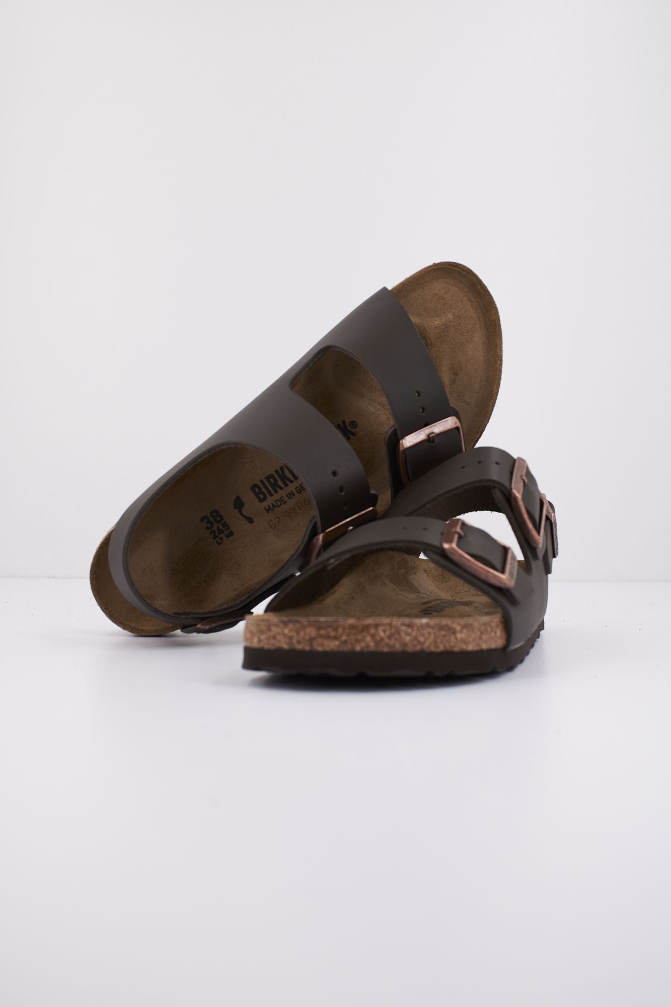 BIRKENSTOCK MILANO NATURAL LEATHER en color MARRON (4)