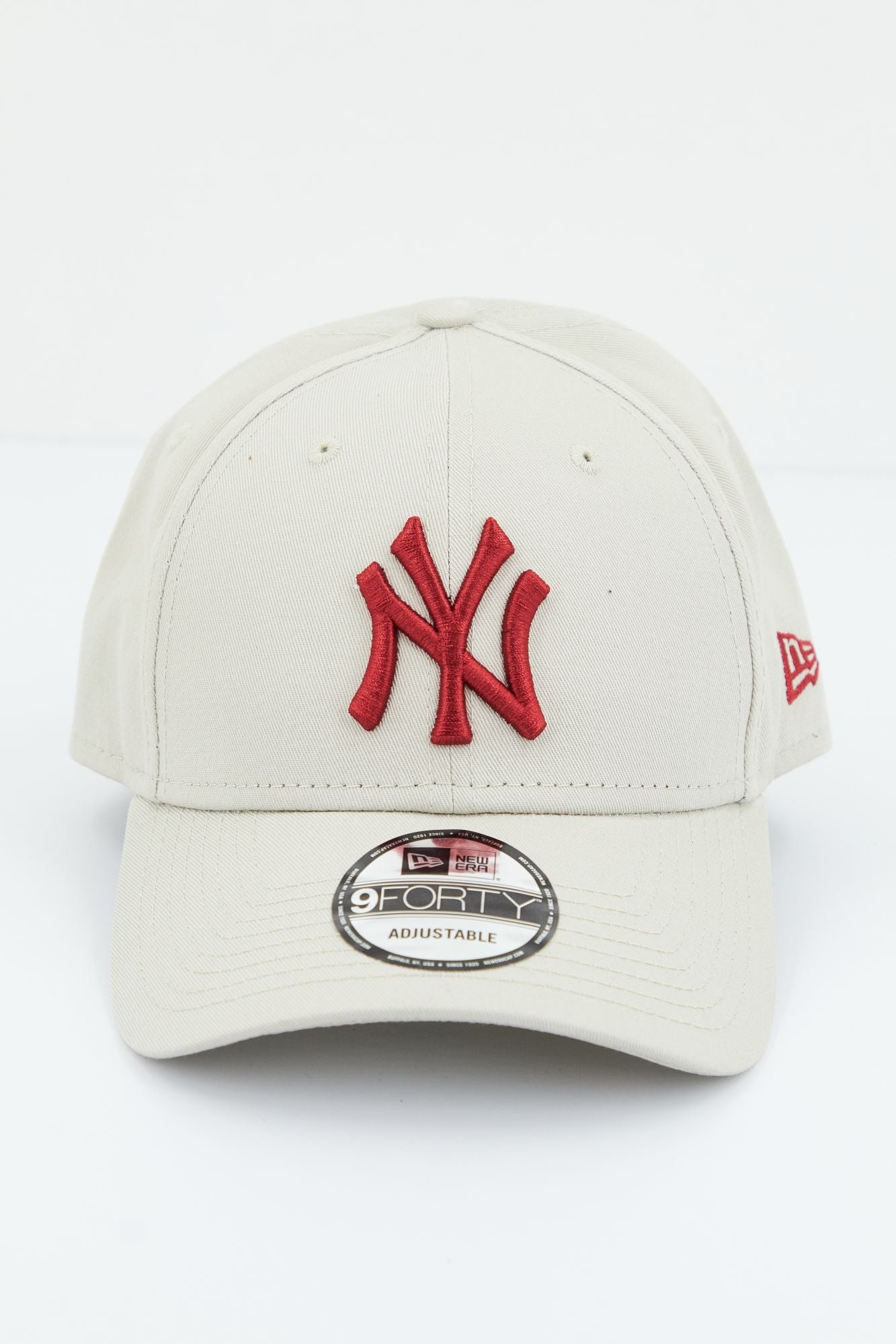 NEW ERA LEAGUE ESSENTIAL 9FORTY en color BEIS (1)