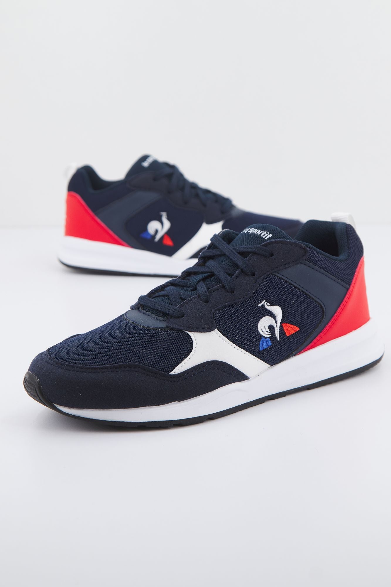 LE COQ SPORTIF LCS R500 GS en color AZUL (1)