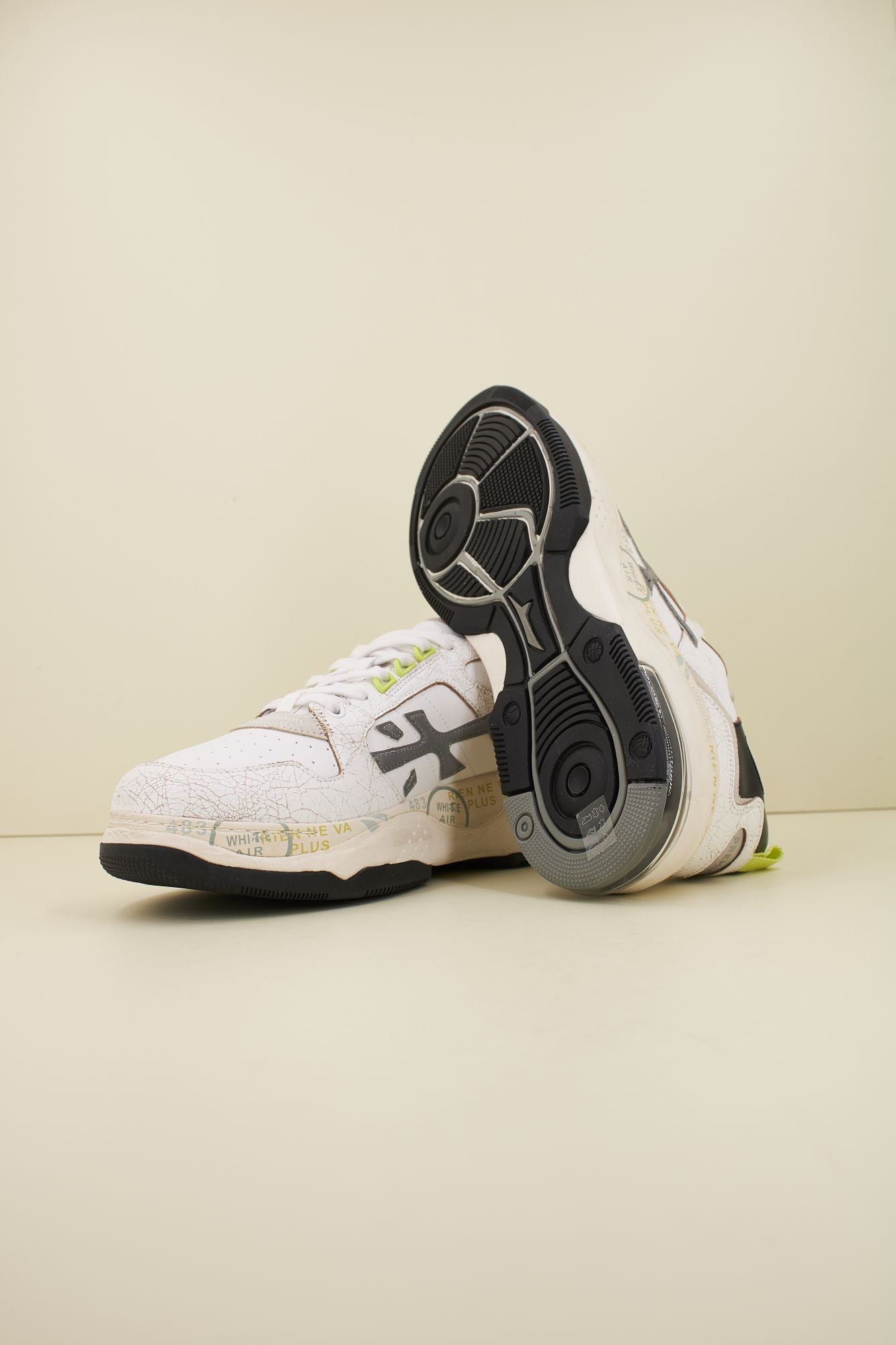 PREMIATA DRAKE en color BLANCO (4)