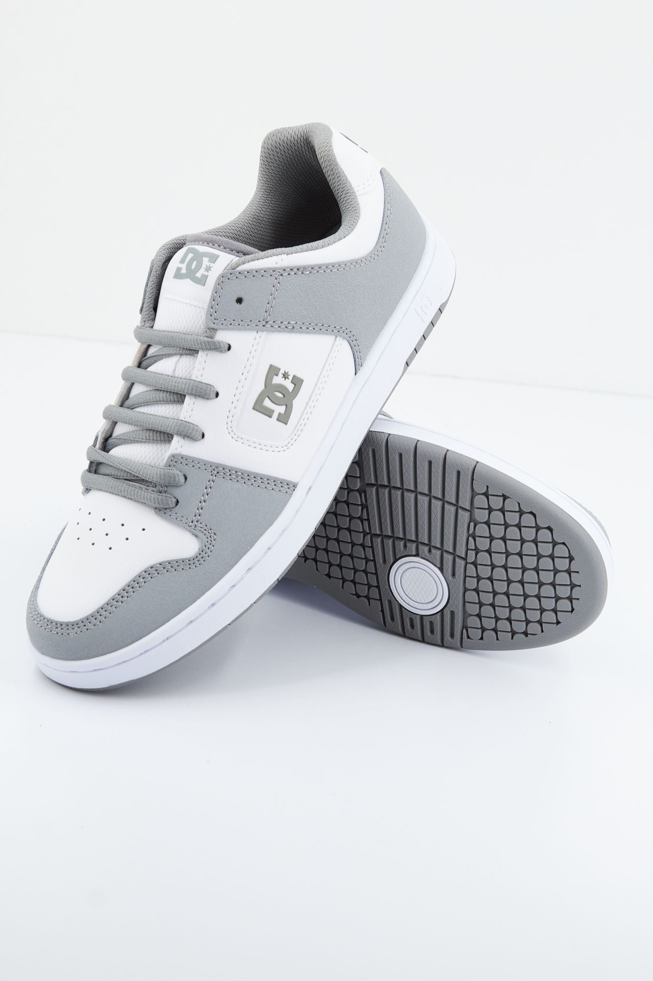DC MANTECA 4 M SHOE en color GRIS (4)