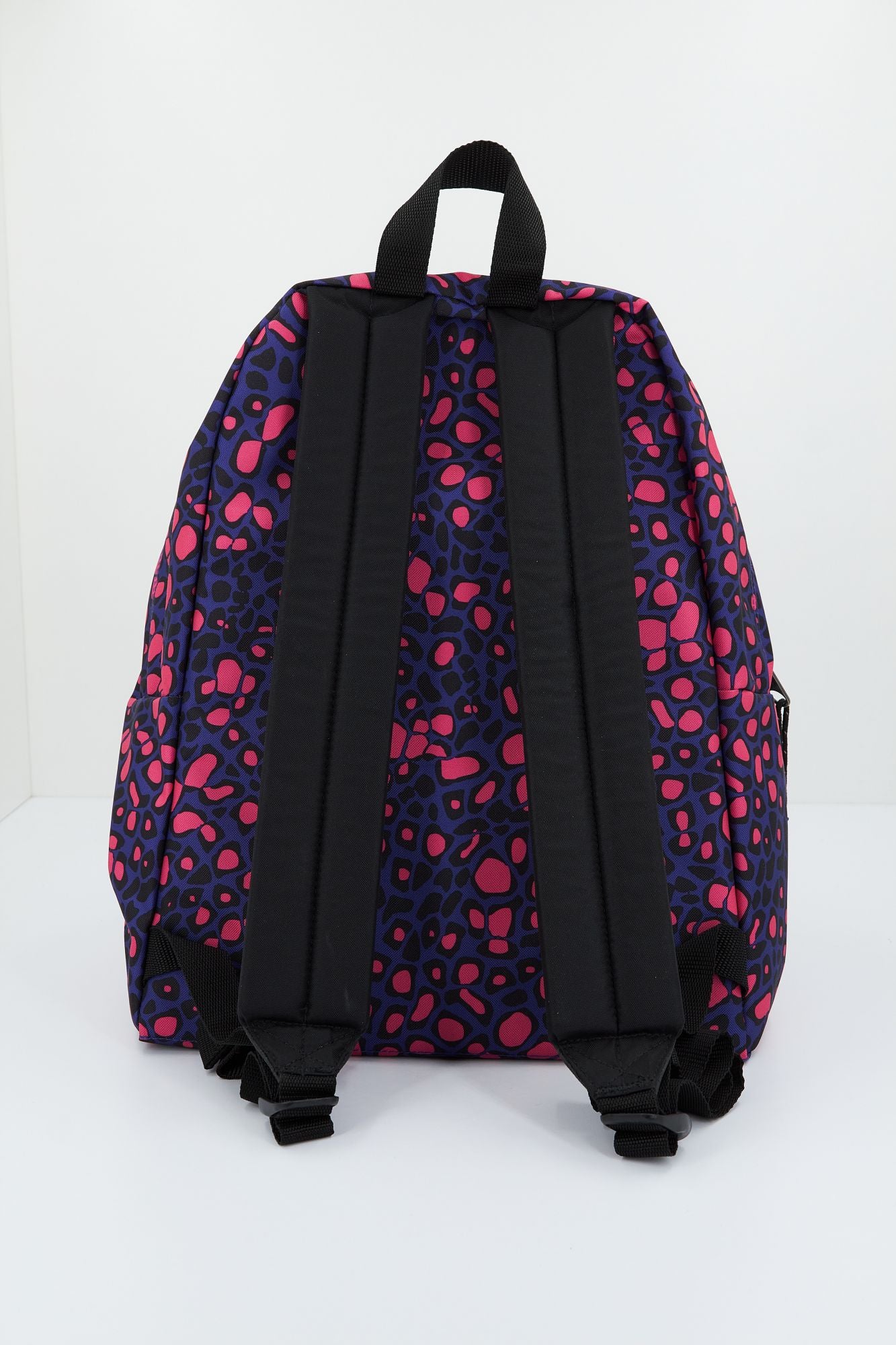 EASTPAK PADDED PAK'R en color ROSA (3)