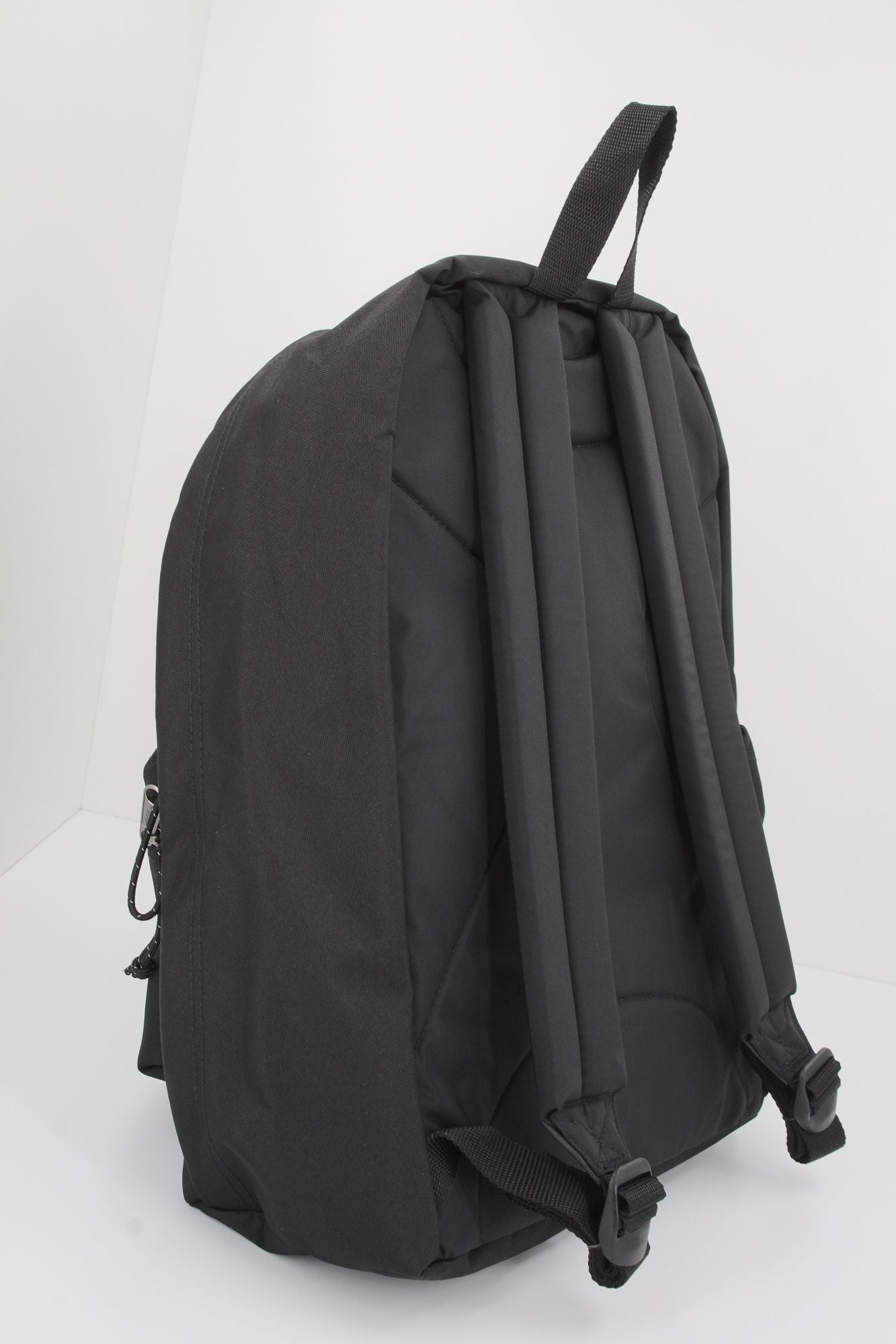 EASTPAK EK0A5BBJ7D51 OFFICE ZIPPL'R en color NEGRO (2)