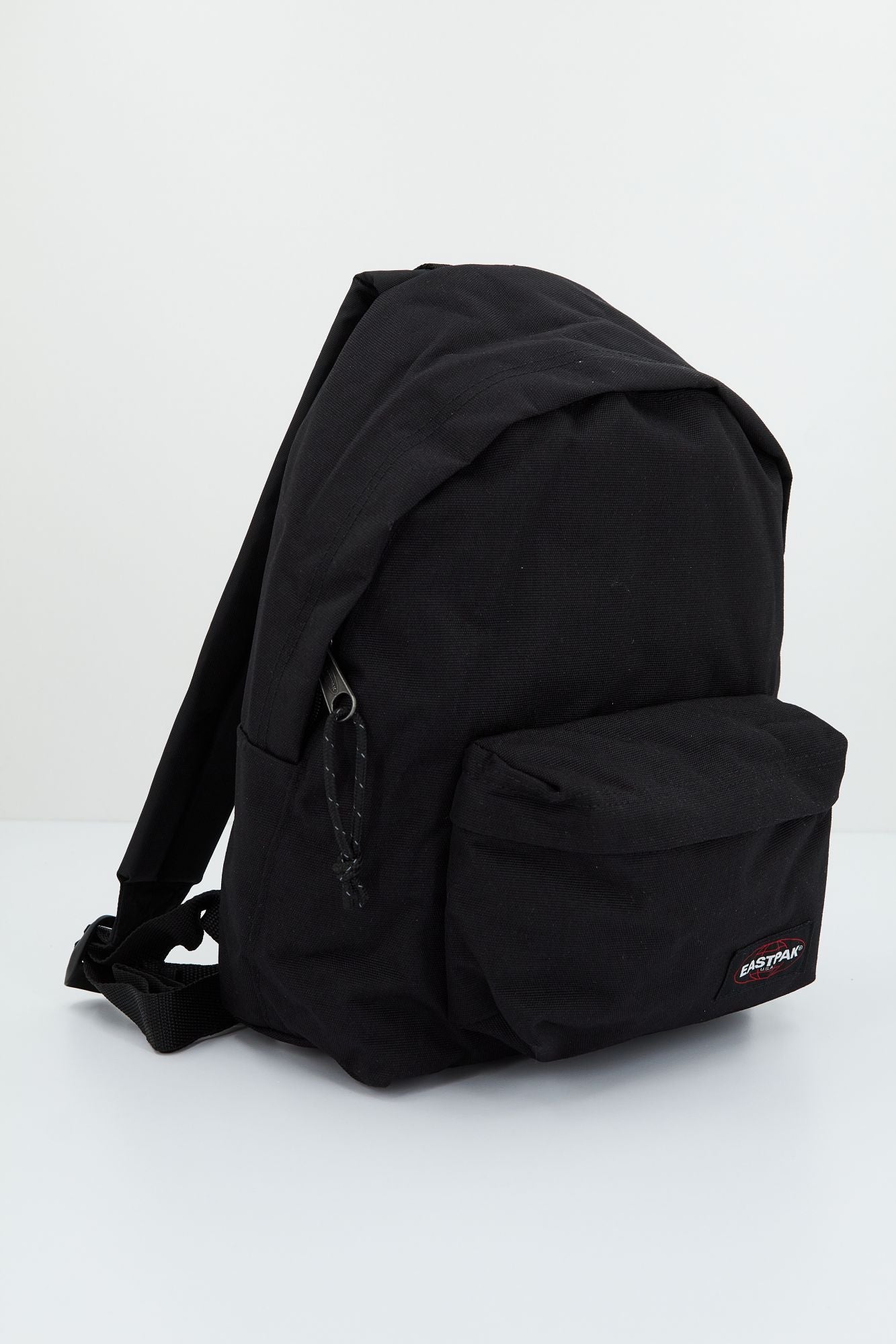 EASTPAK ORBIT en color NEGRO (2)