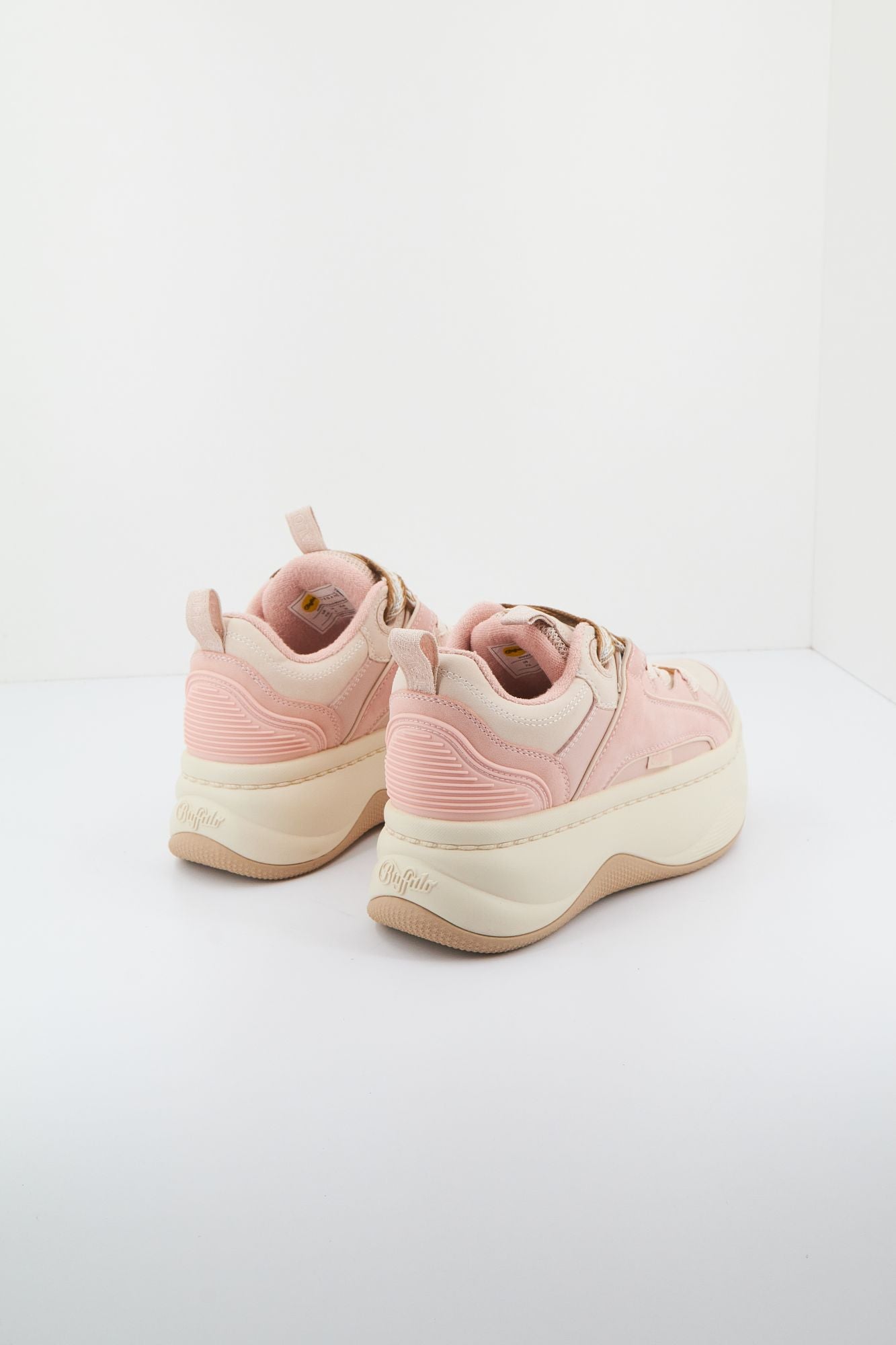 BUFFALO ORCUS SK8 en color ROSA (4)