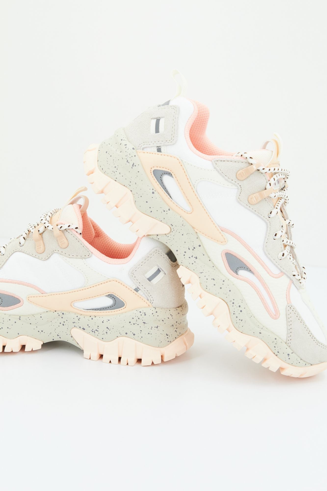 FILA RAY TRACER TR2  WMN en color MULTICOLOR (2)