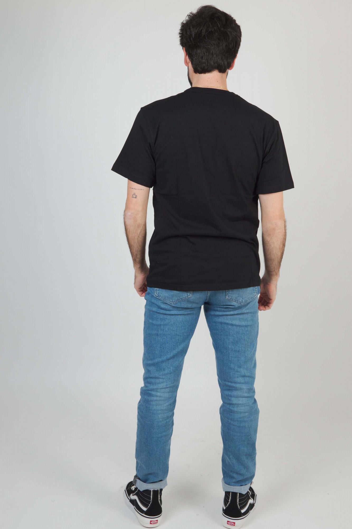 DICKIES AITKIN CHEST TEE SS en color NEGRO (3)