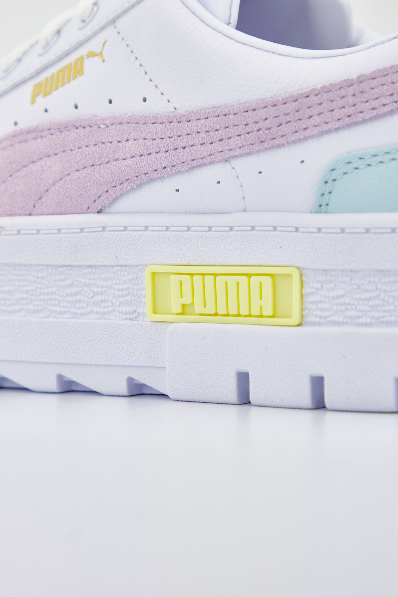 PUMA MAYZE LTH WN'S en color BLANCO (4)