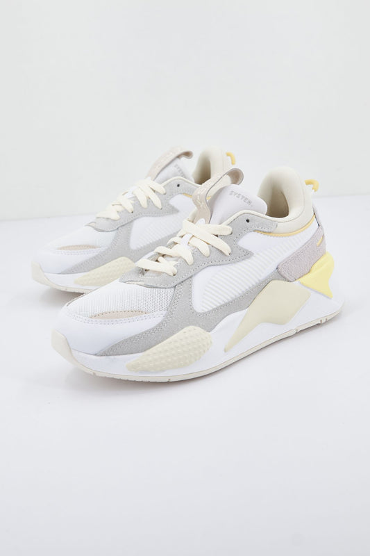 PUMA  RS-X THRIFTED WNS en color BLANCO (2)