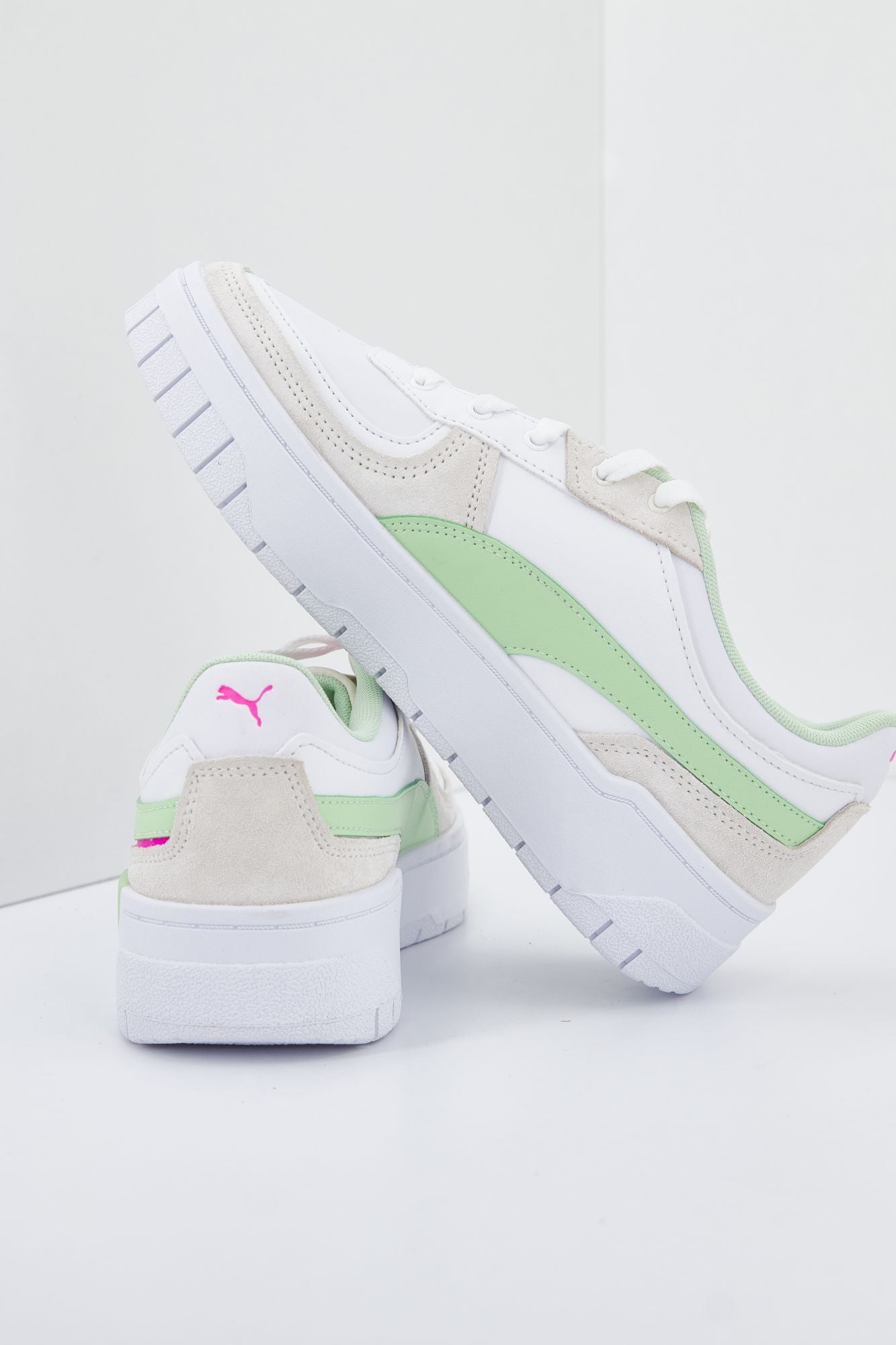 PUMA CALI DREAM BRIGHTER en color BLANCO (3)