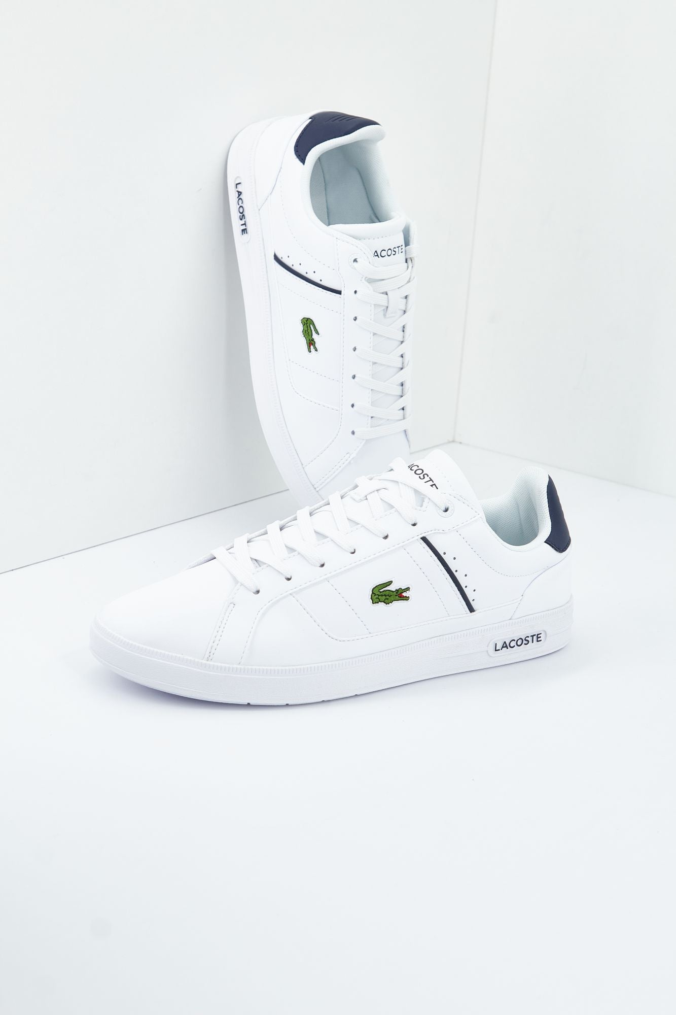 LACOSTE EUROPA PRO 123 en color BLANCO (1)