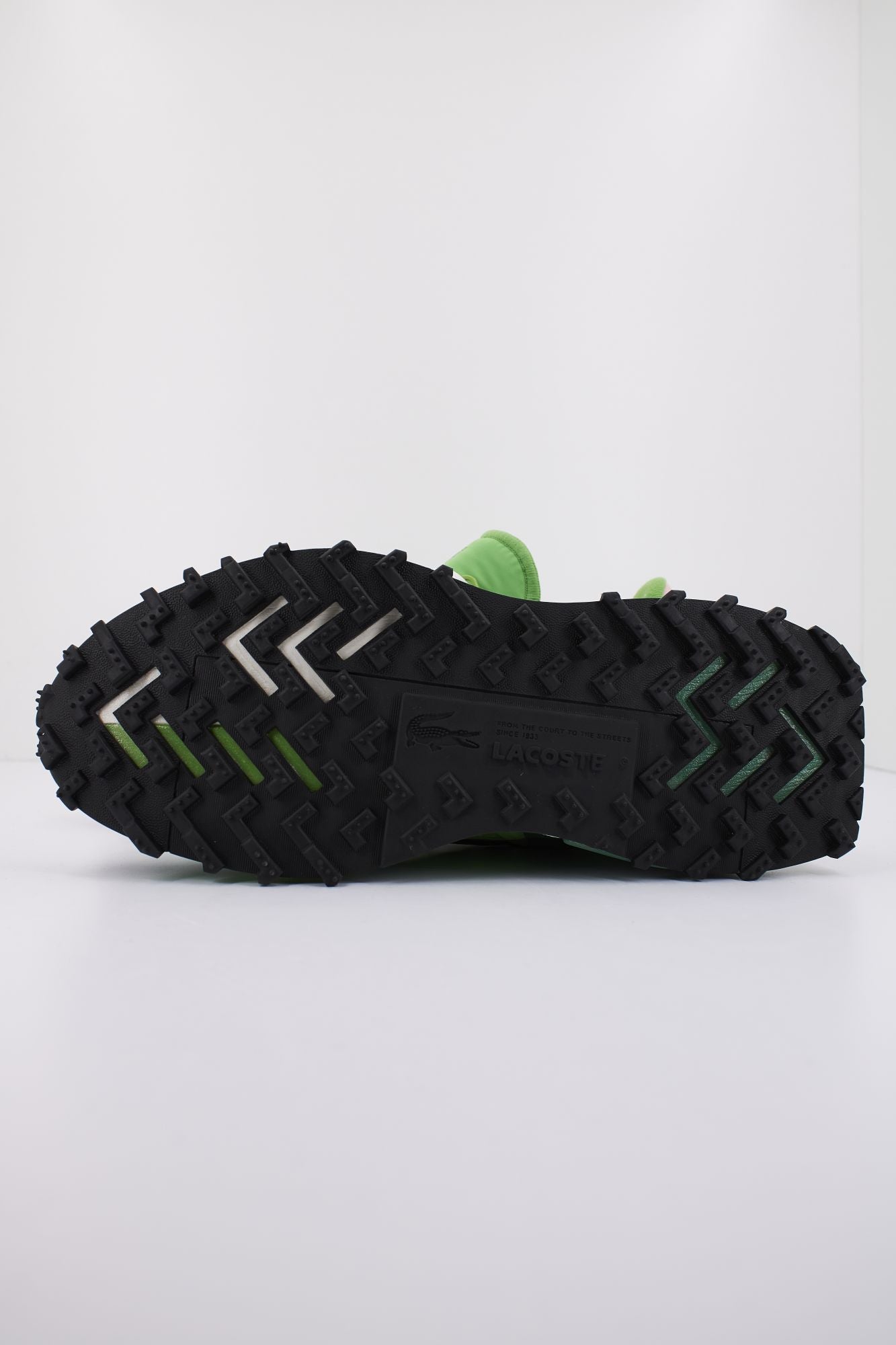 LACOSTE ELITE ACTIVE en color VERDE (4)