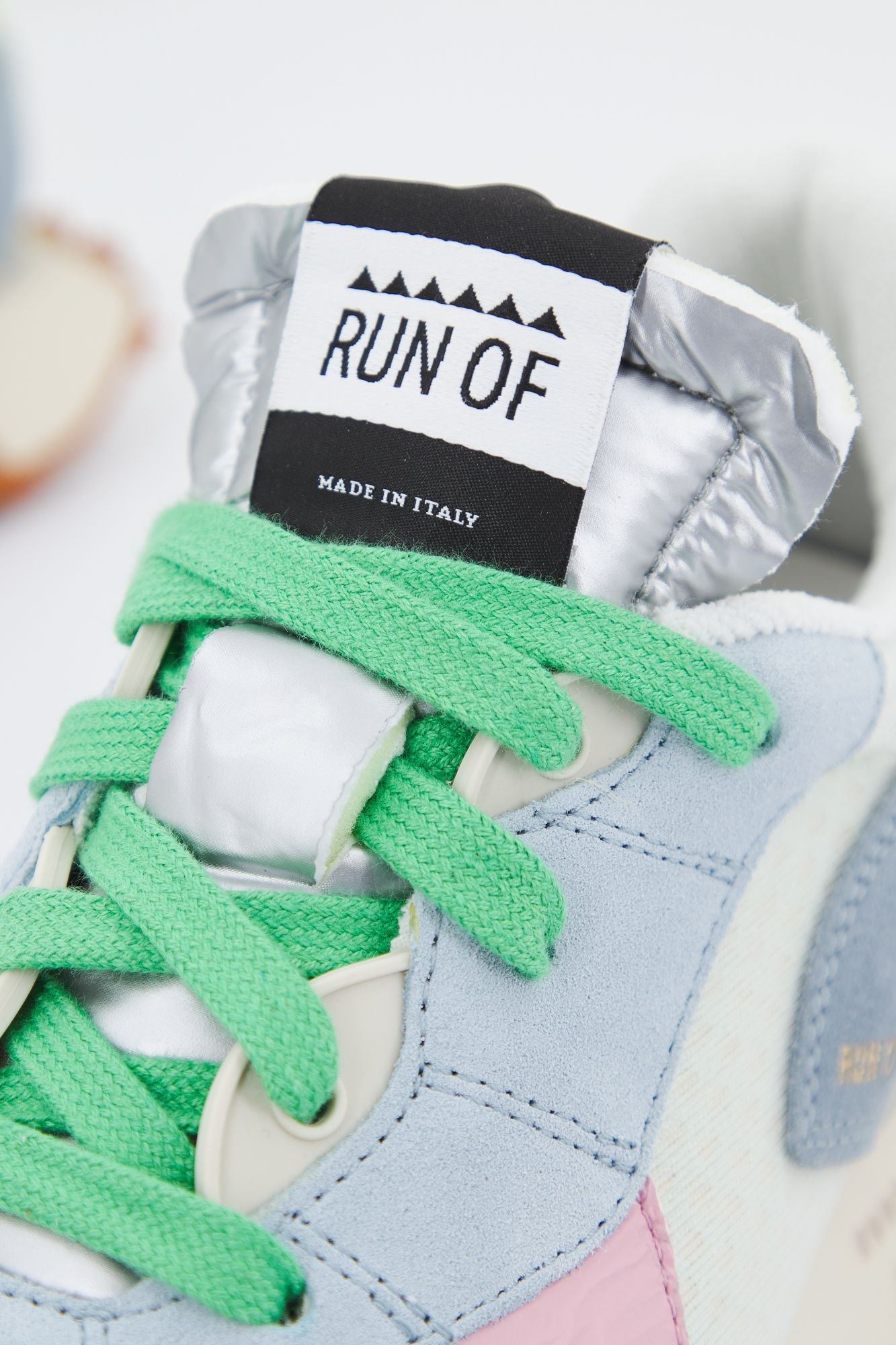 RUN OF SHAKE en color AZUL (4)