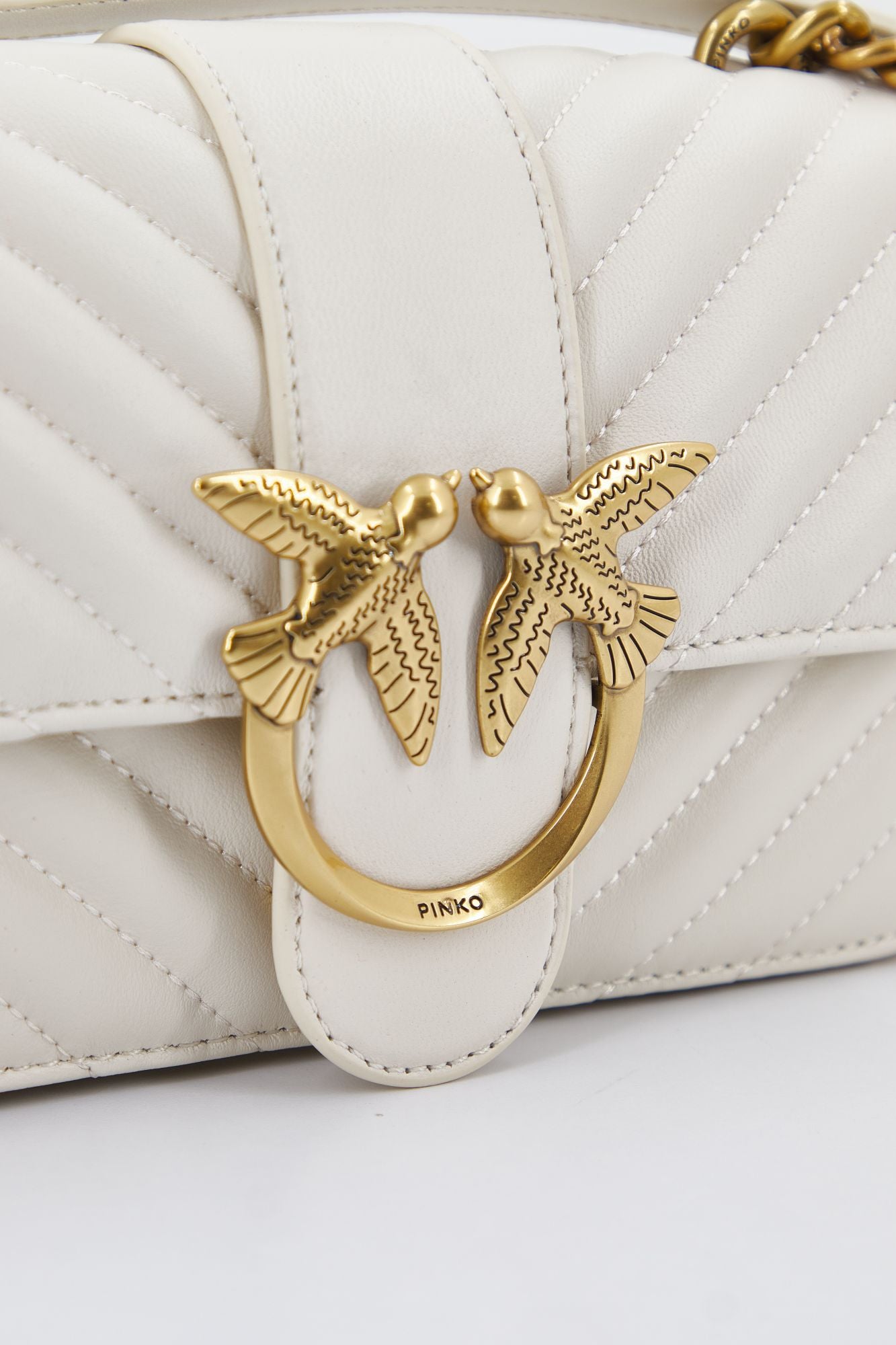 PINKO LOVE ONE MINI CL SHEEP en color BLANCO (4)