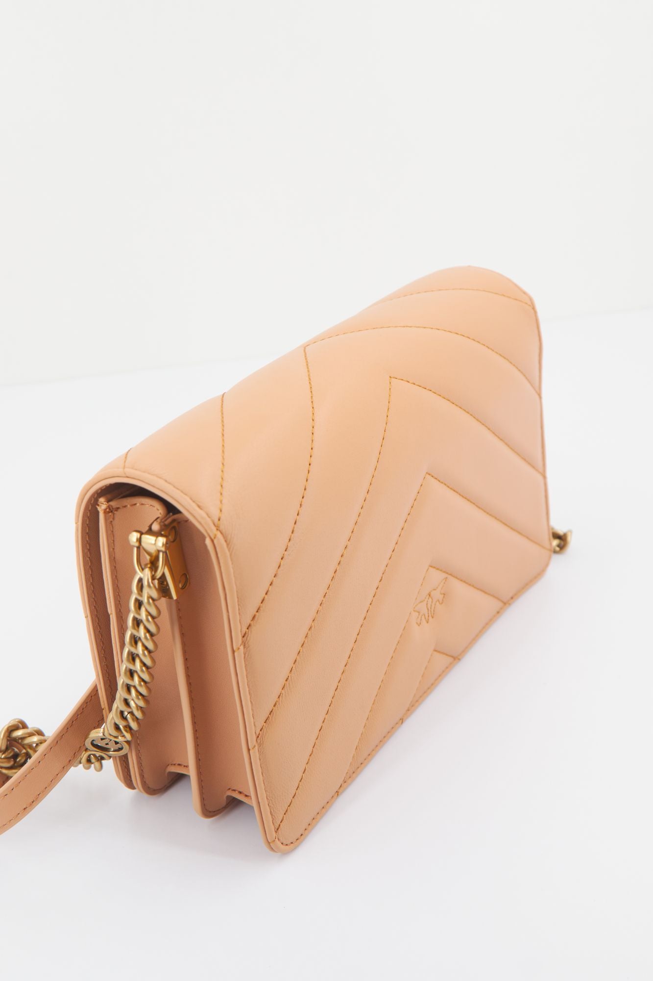 PINKO LOVE CLICK CLASSIC SHEE en color MARRON CLARO (2)