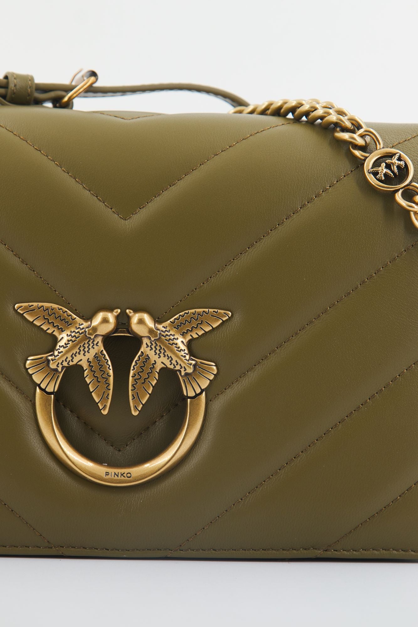 PINKO LOVE CLICK CLASSIC SHEE en color VERDE (4)