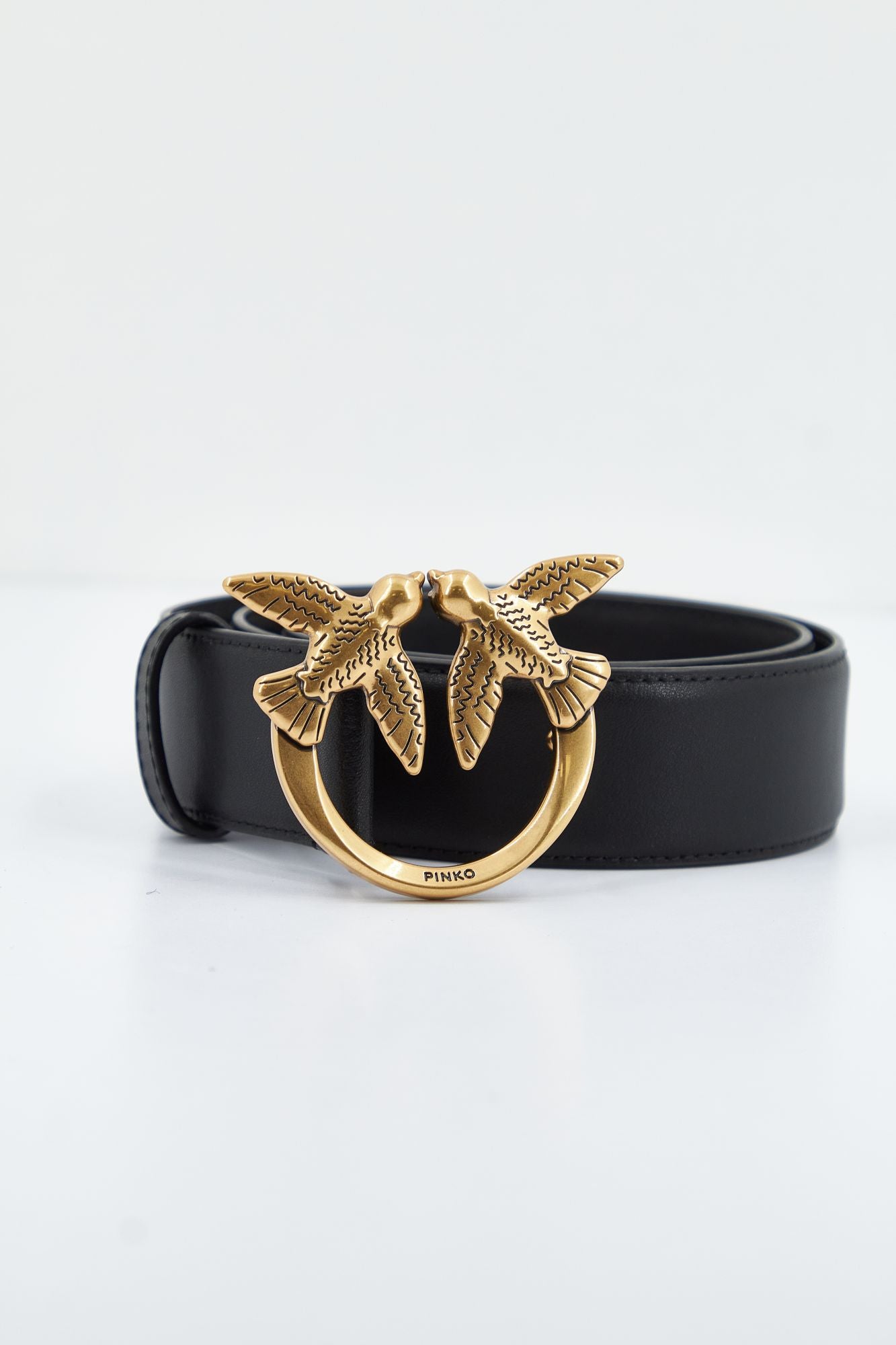 PINKO LOVE BERRY H4 BELT VITE en color NEGRO (1)