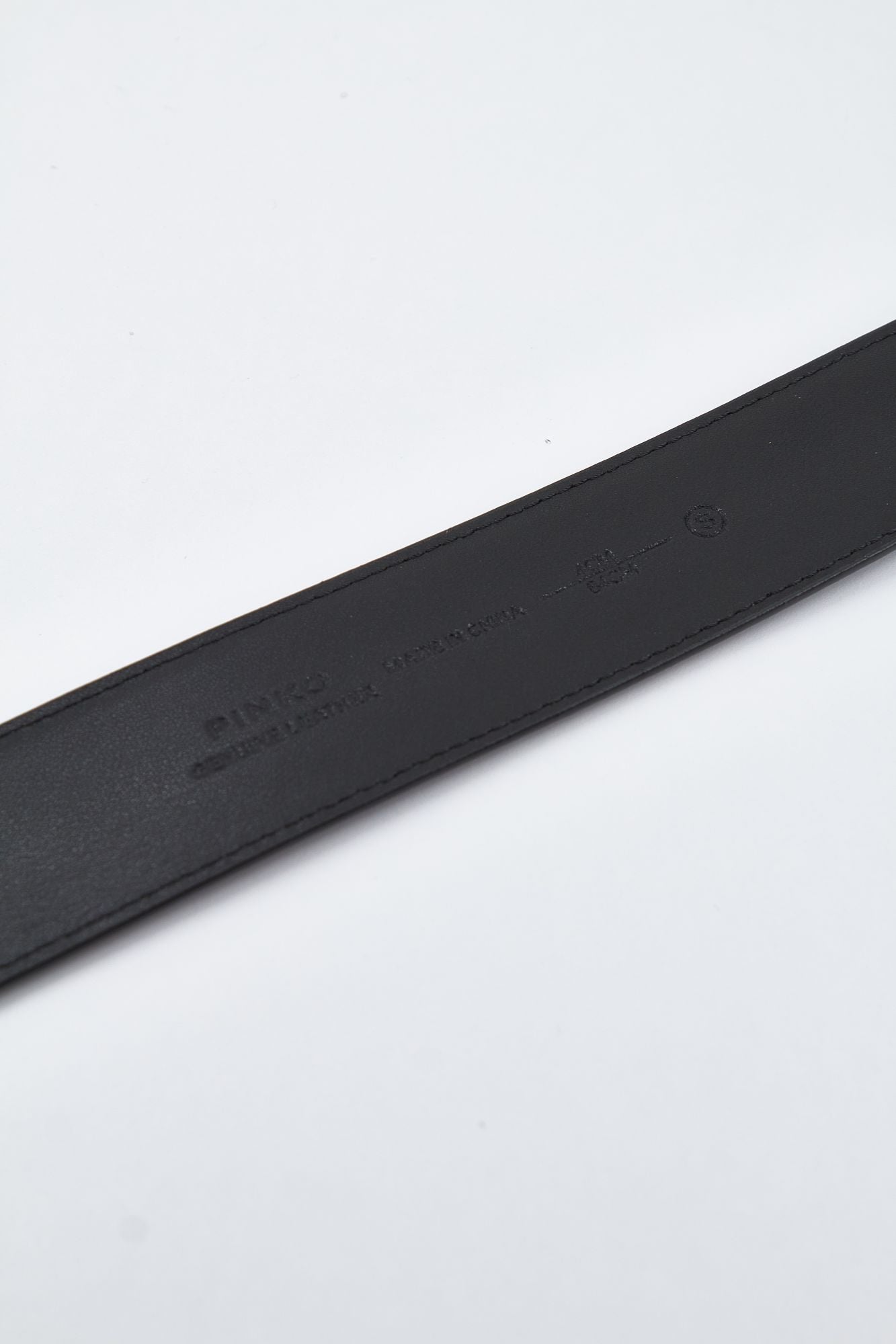 PINKO LOVE BERRY H4 BELT VITE en color NEGRO (3)