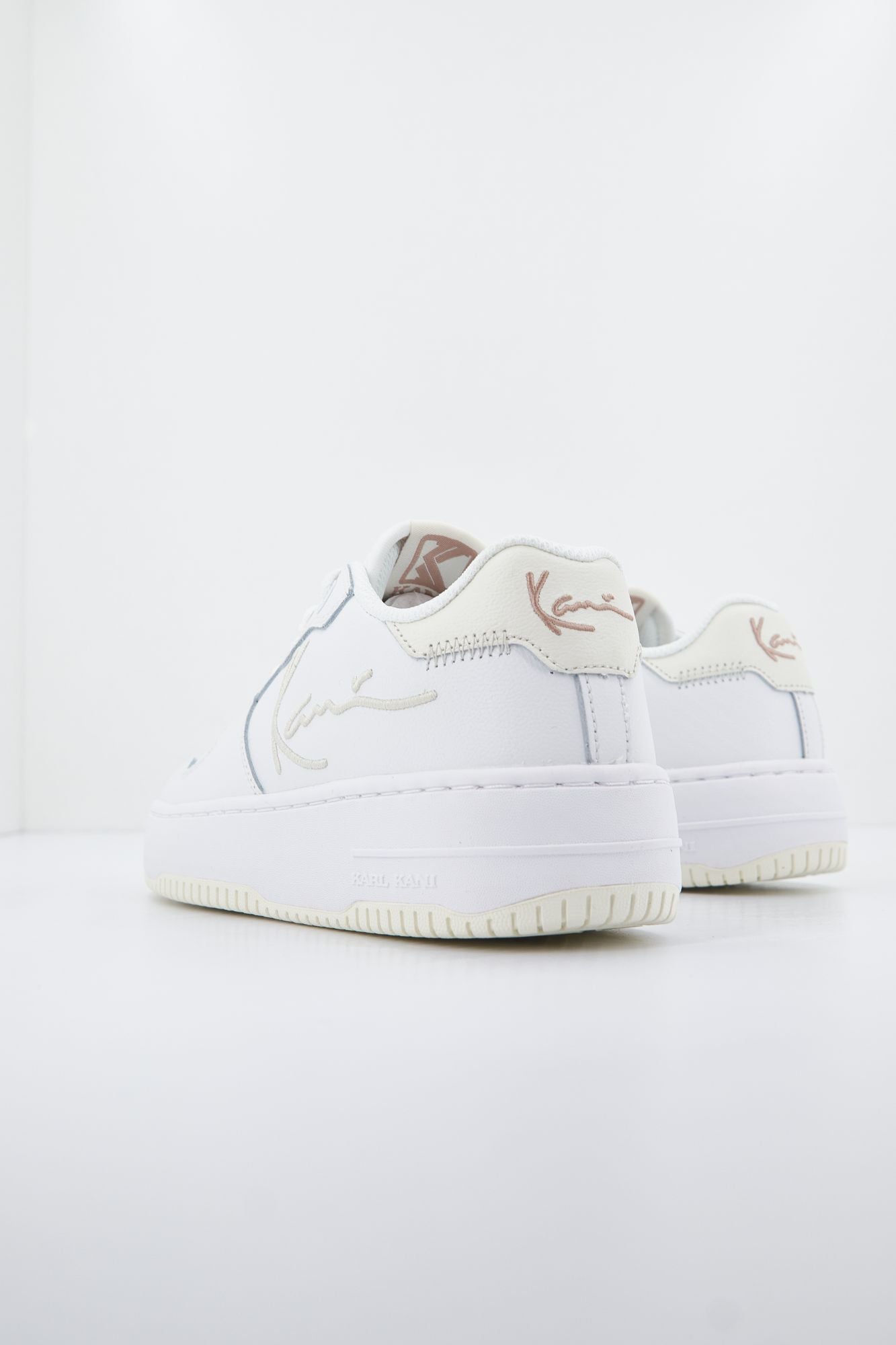 KARL KANI UP LOGO en color BLANCO (3)