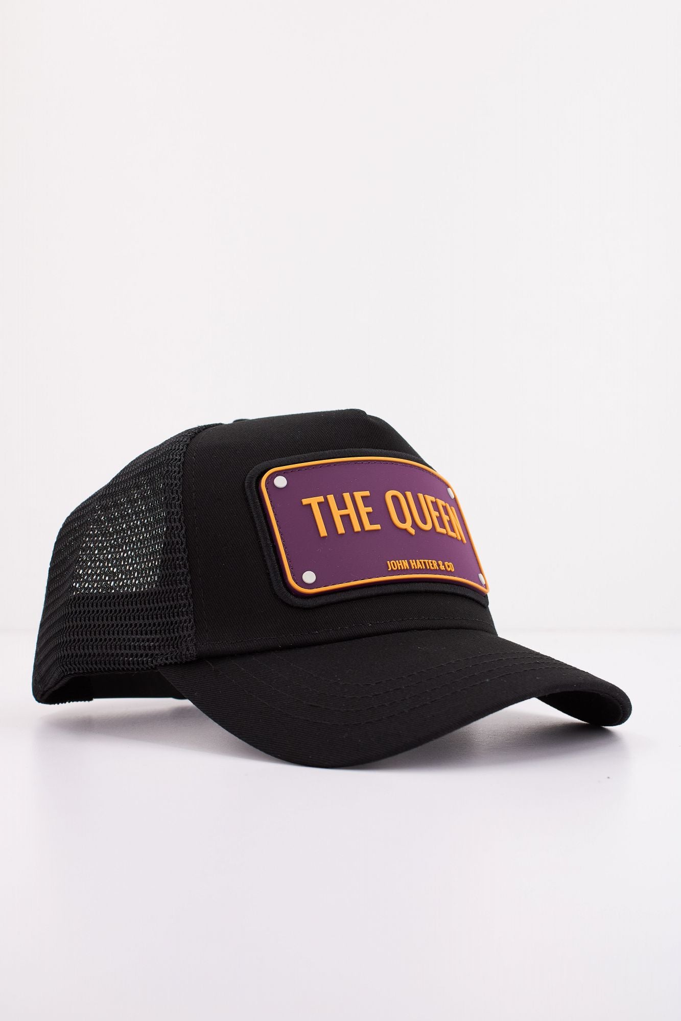 JOHN HATTER CO THE QUEEN en color NEGRO (2)