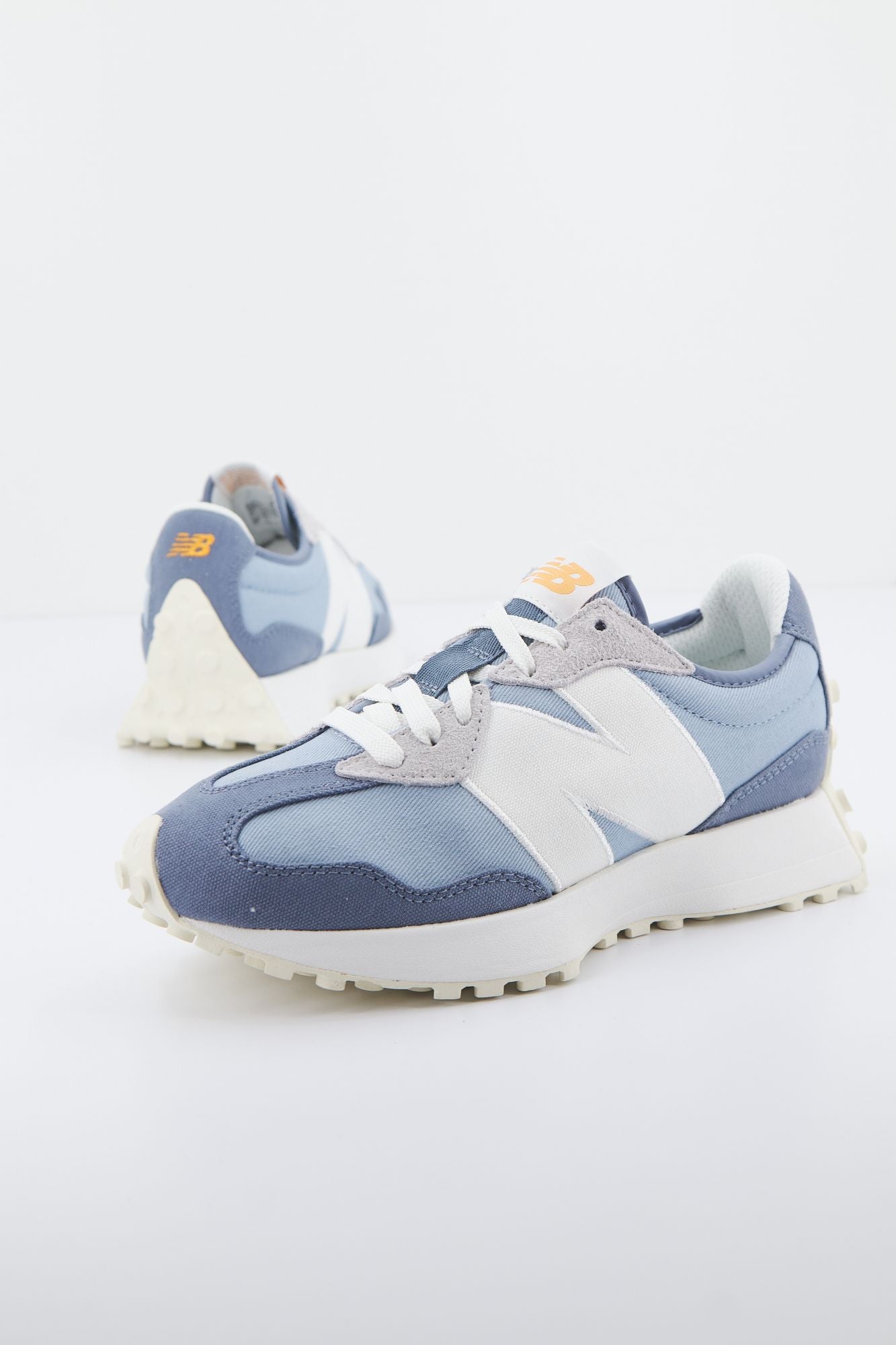 NEW BALANCE MS327 DE en color AZUL (1)