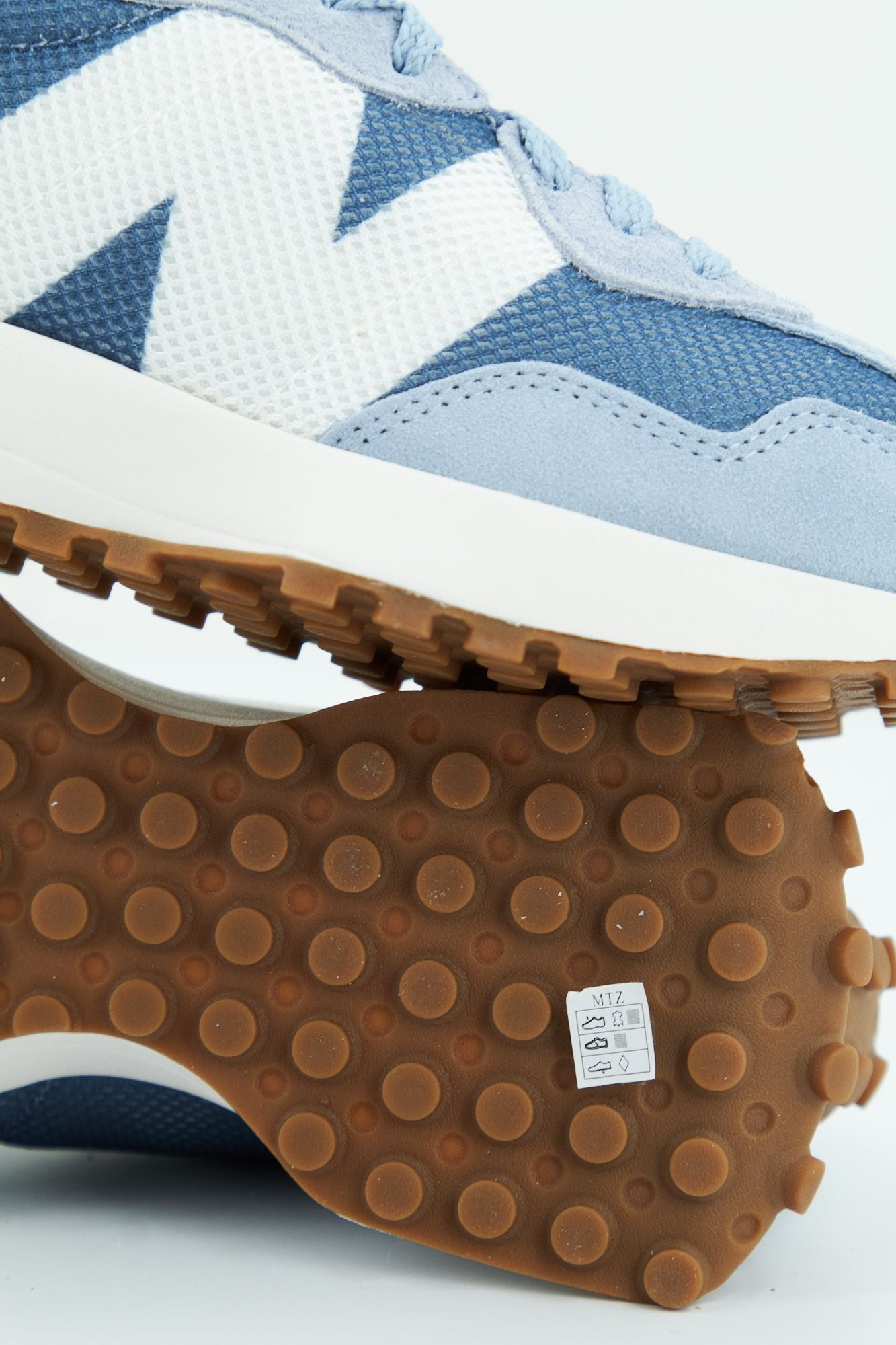 NEW BALANCE MS327 MQ  en color AZUL (4)