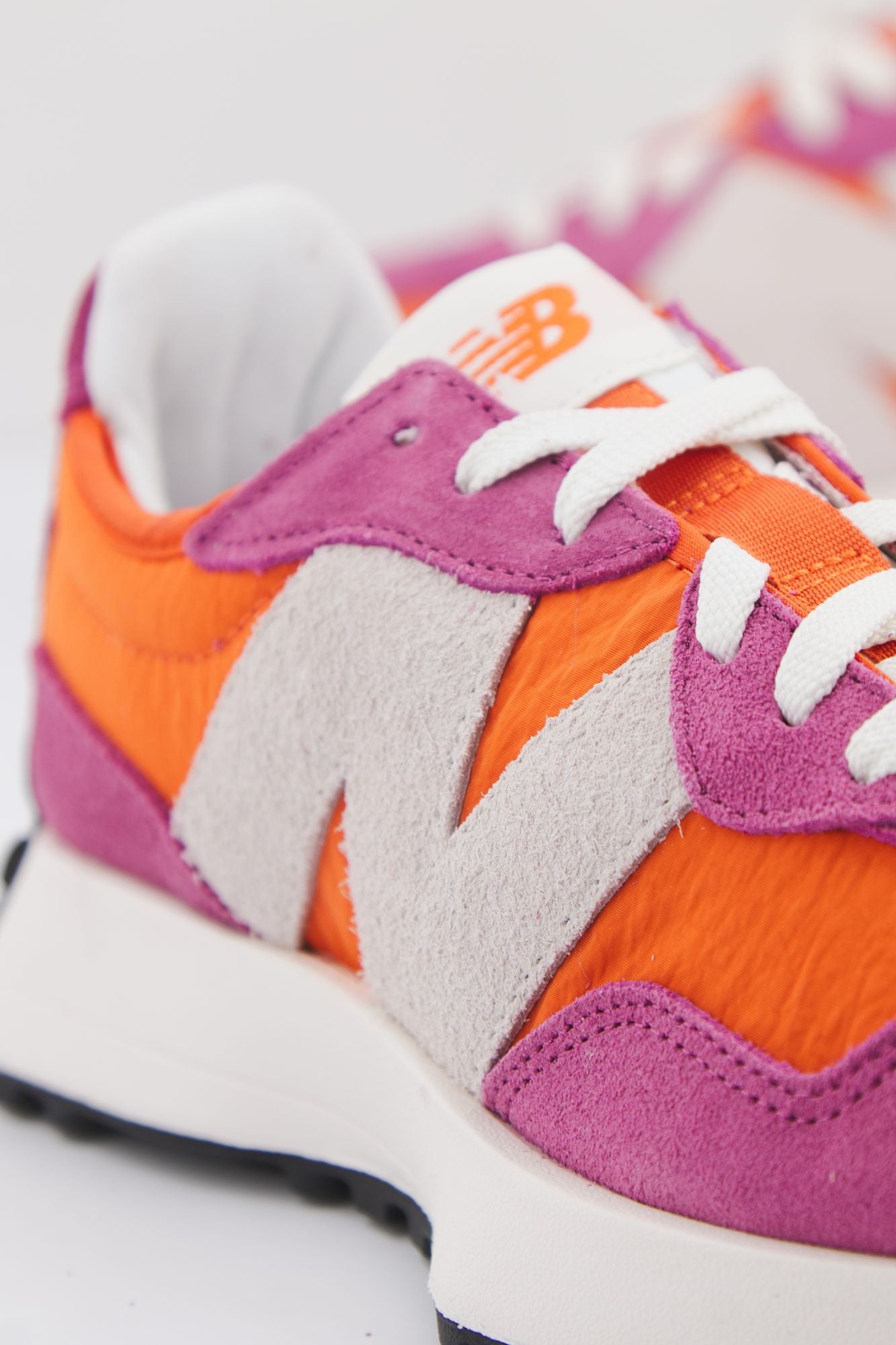 NEW BALANCE WS327 UP en color NARANJA (4)