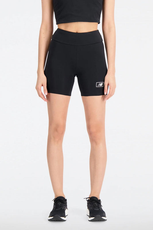 NEW BALANCE FITTED SHORT en color NEGRO (1)