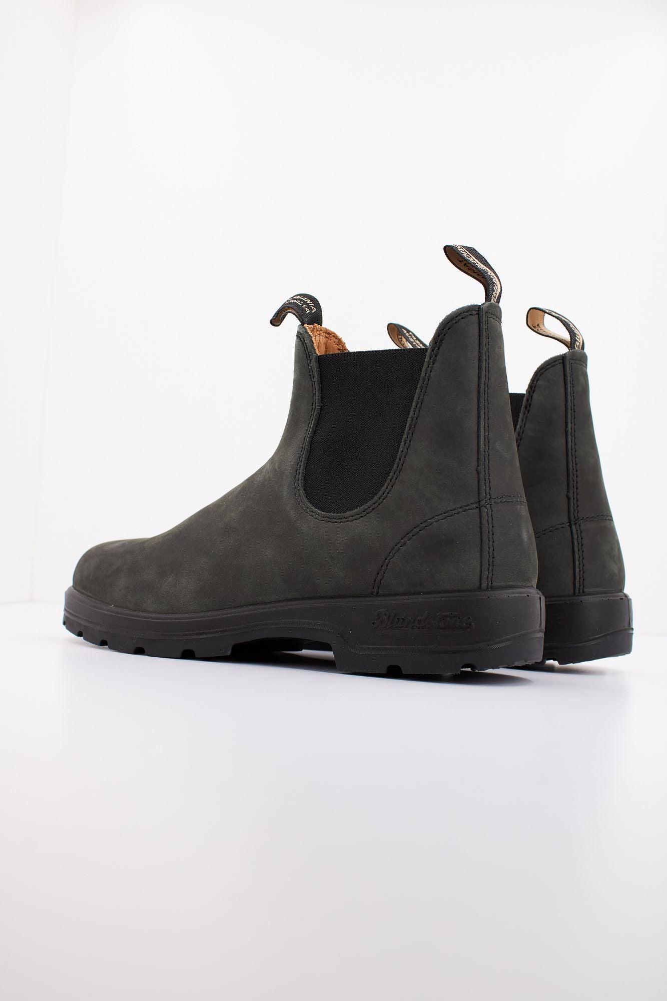 BLUNDSTONE 587BS  en color GRIS (3)