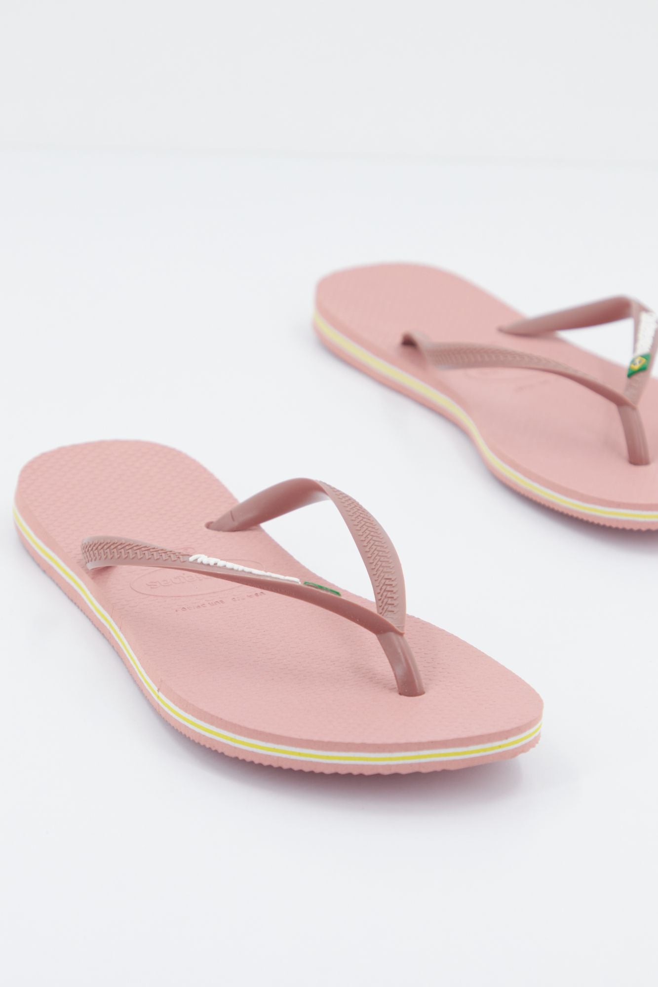 HAVAIANAS 4140713  en color ROSA (2)