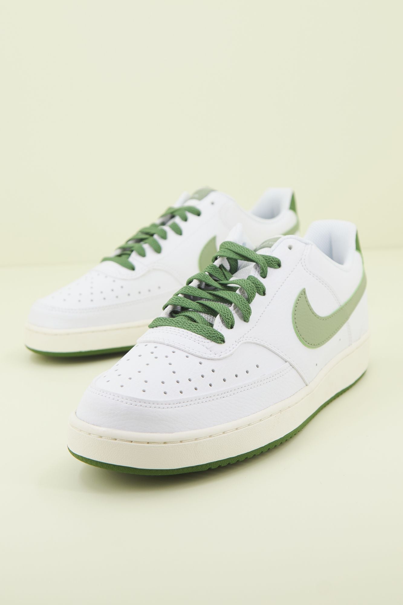 NIKE COURT VISION LO en color BLANCO (2)