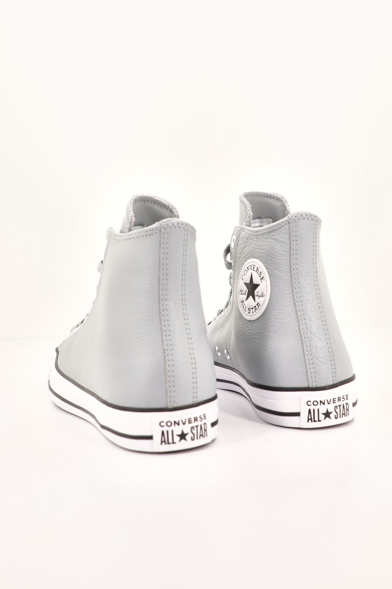 CONVERSE CHUCK TAYLOR ALL STAR TUMBLED LEATHER en color GRIS (4)