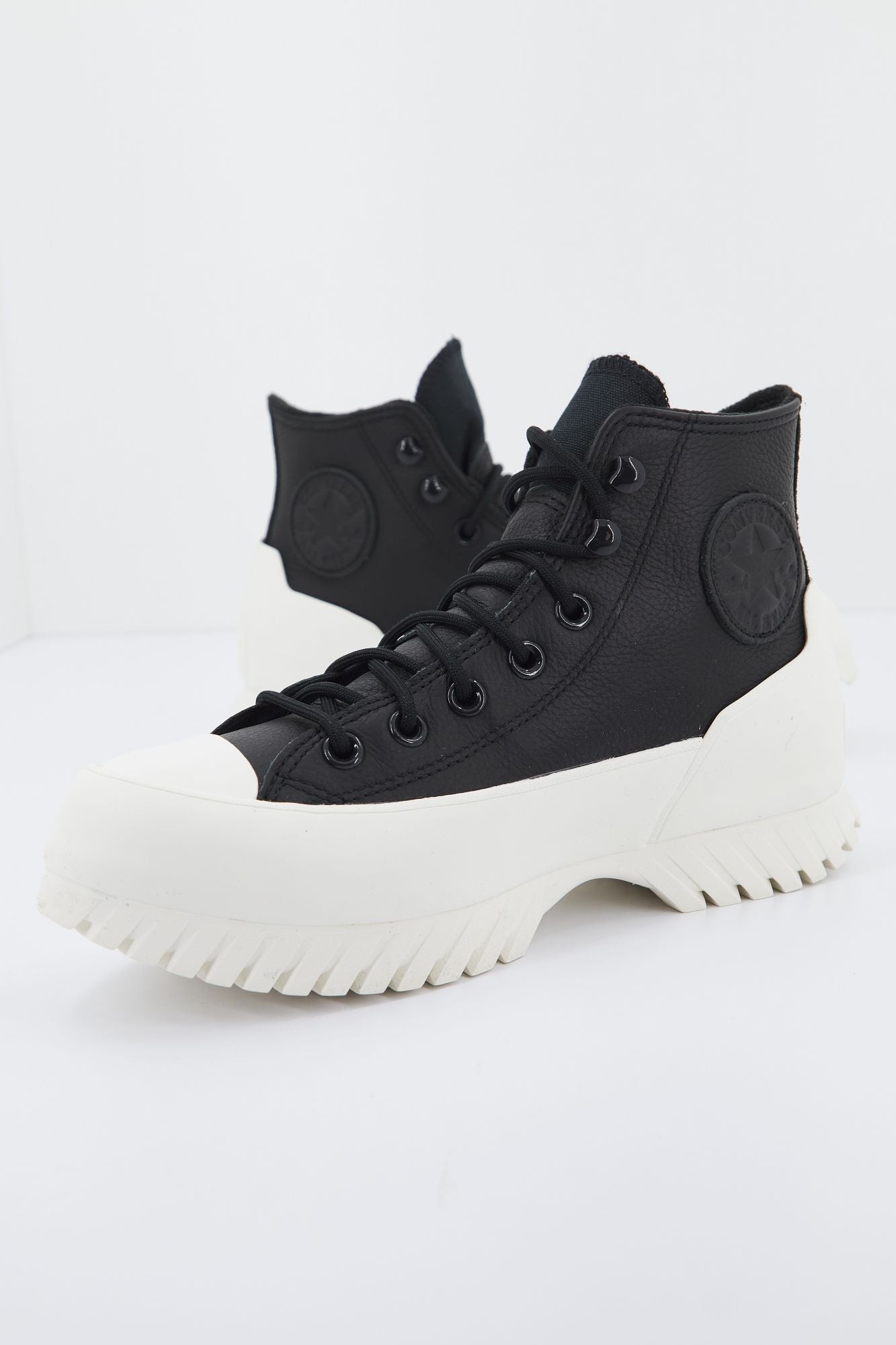CONVERSE CHUCK TAYLOR ALL STAR LIFT WINTER 2.0 en color NEGRO (1)